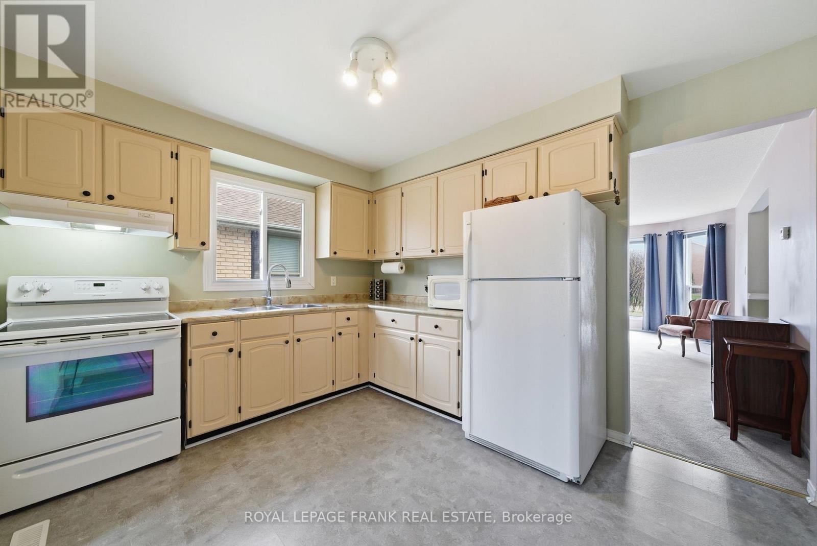 168 Elgin Street, Kawartha Lakes (Lindsay), Ontario  K9V 6B3 - Photo 10 - X13003034