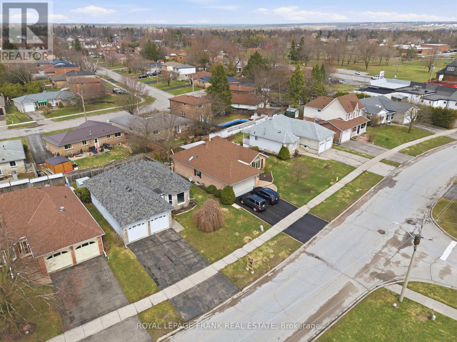 168 Elgin Street, Kawartha Lakes (Lindsay), Ontario  K9V 6B3 - Photo 3 - X13003034