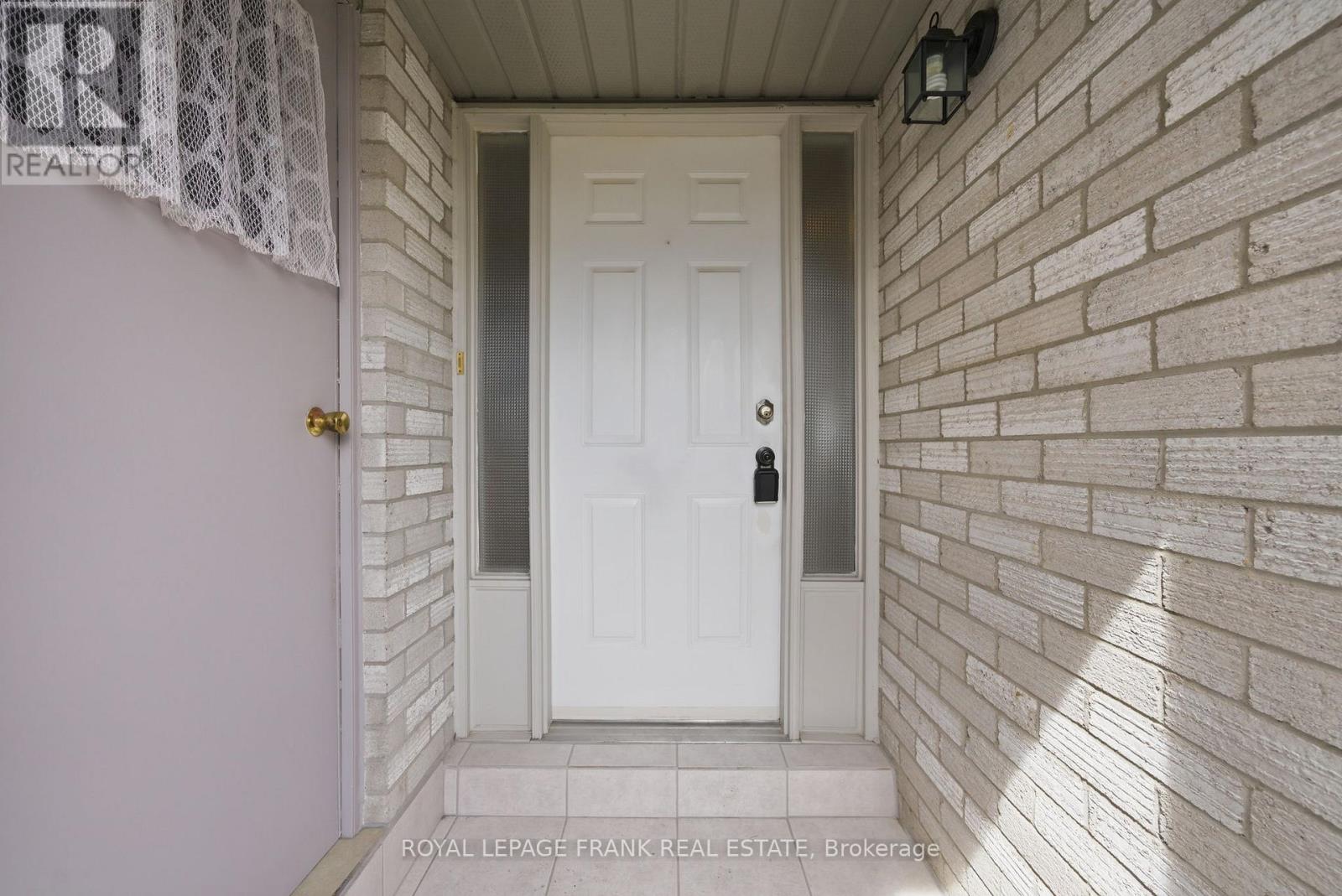 168 Elgin Street, Kawartha Lakes (Lindsay), Ontario  K9V 6B3 - Photo 6 - X13003034