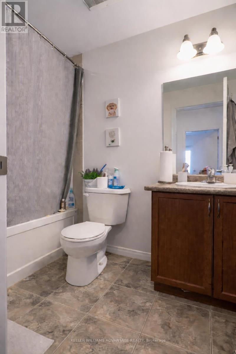 206 - 910 Wentworth Street, Peterborough (Otonabee Ward 1), Ontario  K9J 8R8 - Photo 8 - X13003236