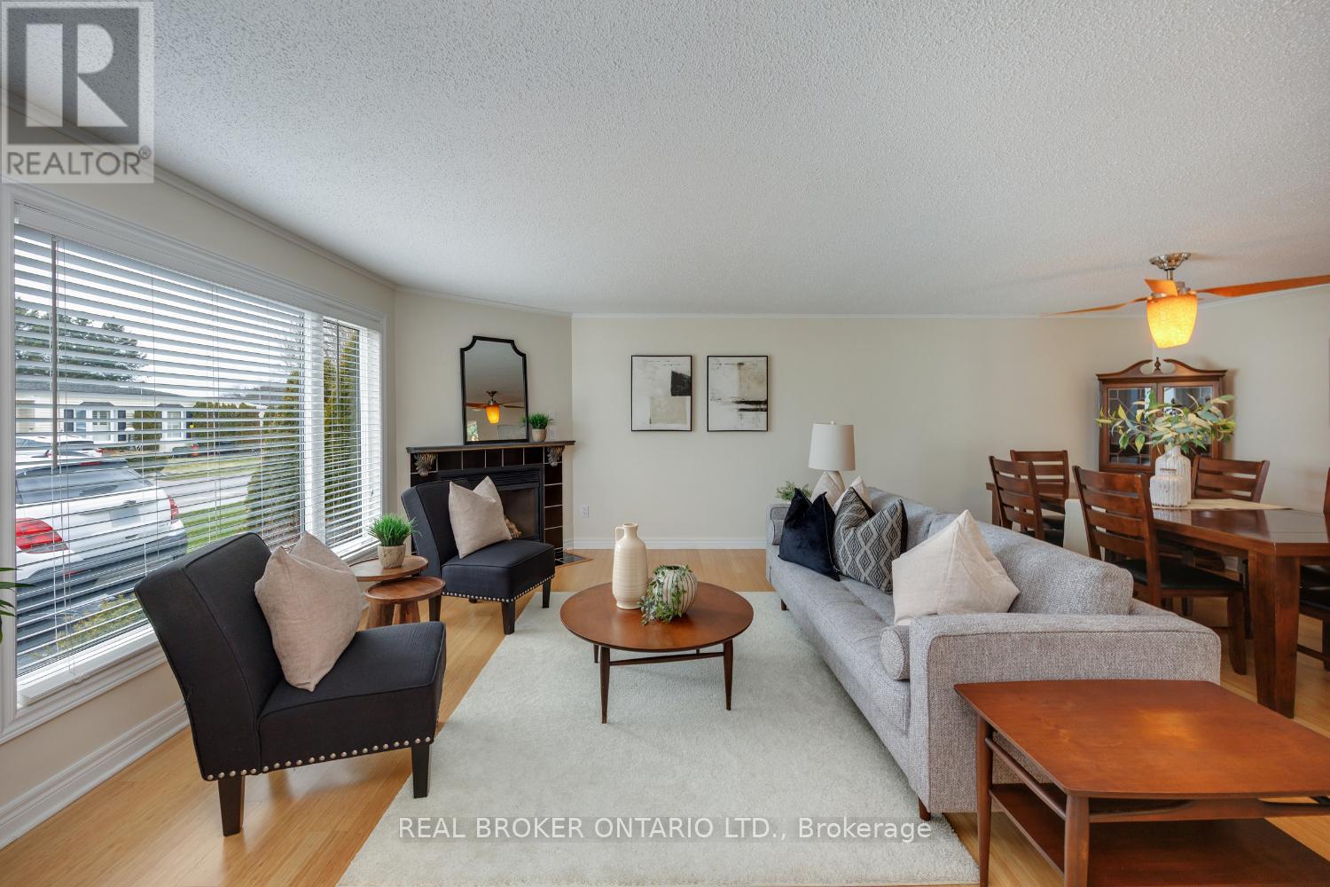 90 The Cove Road, Clarington (Bowmanville), Ontario  L1B 1B5 - Photo 11 - E13003268