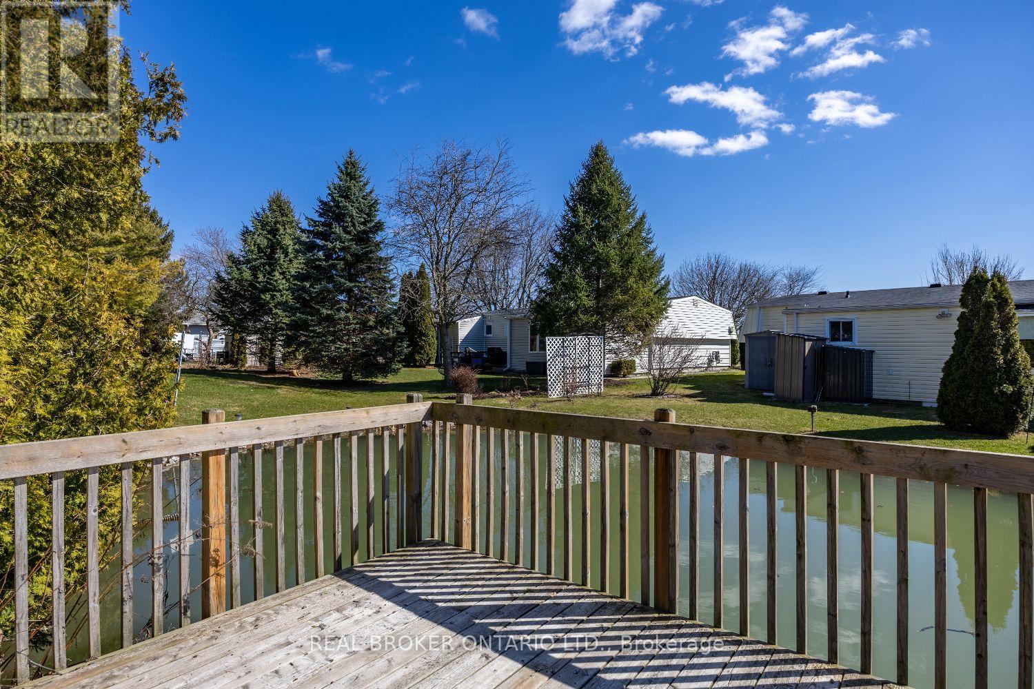 90 The Cove Road, Clarington (Bowmanville), Ontario  L1B 1B5 - Photo 31 - E13003268