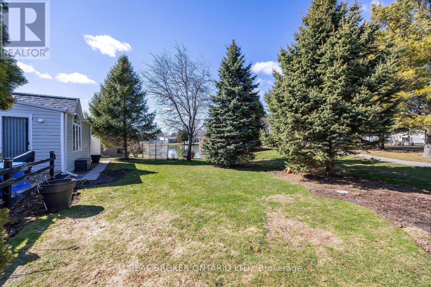 90 The Cove Road, Clarington (Bowmanville), Ontario  L1B 1B5 - Photo 36 - E13003268