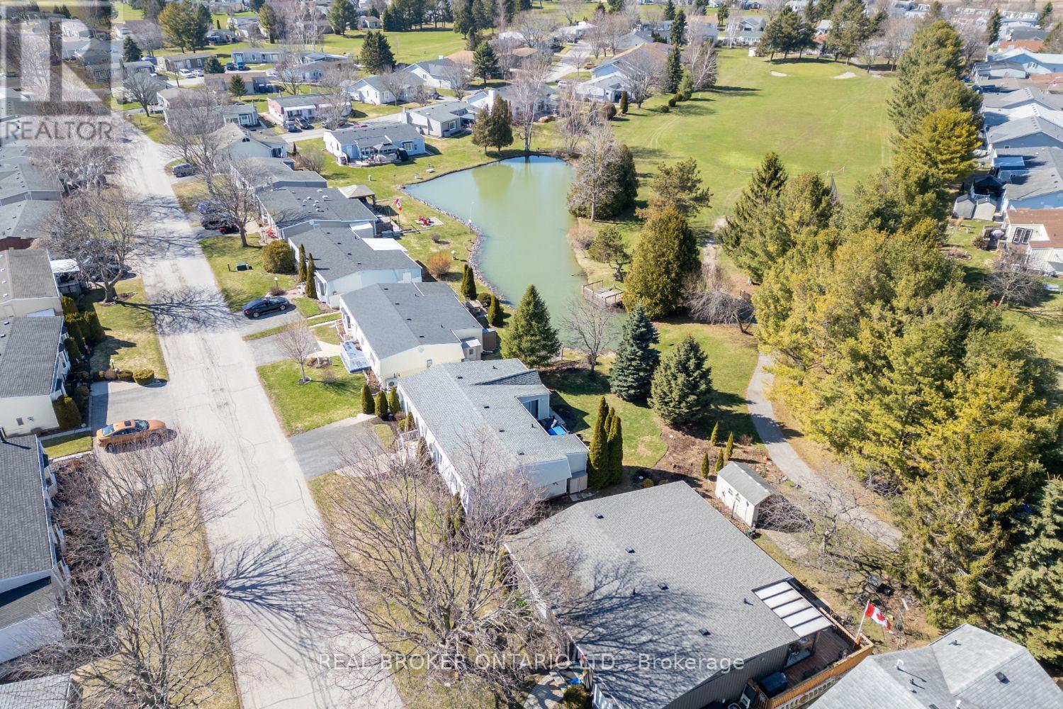 90 The Cove Road, Clarington (Bowmanville), Ontario  L1B 1B5 - Photo 6 - E13003268