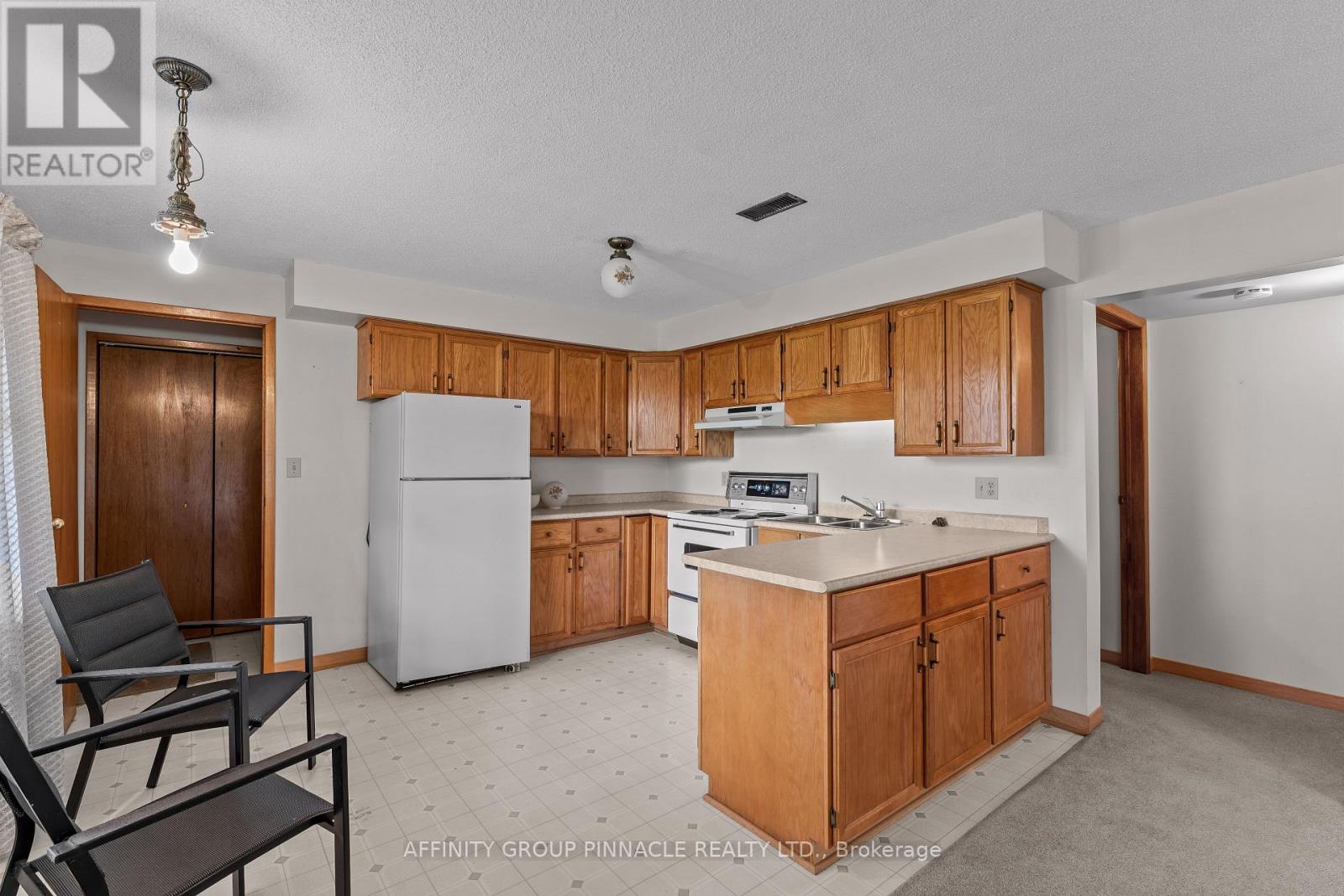 28 Water Street, Kawartha Lakes (Lindsay), Ontario  K9V 2C8 - Photo 26 - X13003426