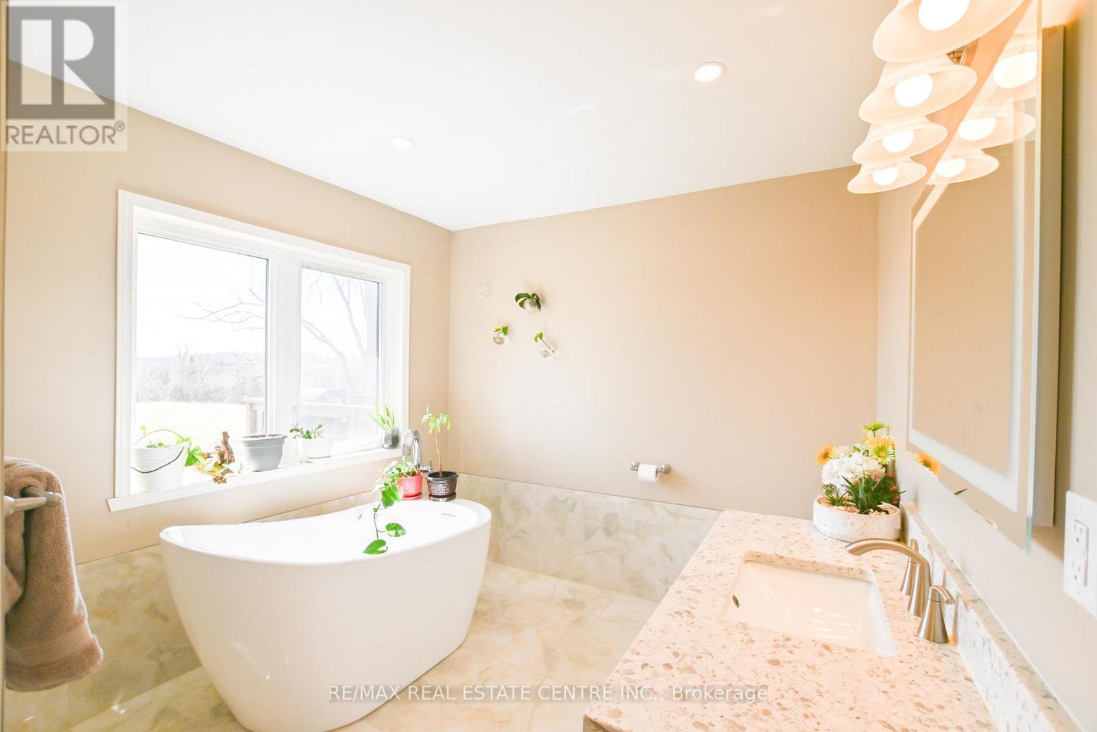 1075 10th Line West, Trent Hills (Campbellford), Ontario  K0L 1L0 - Photo 16 - X13005334