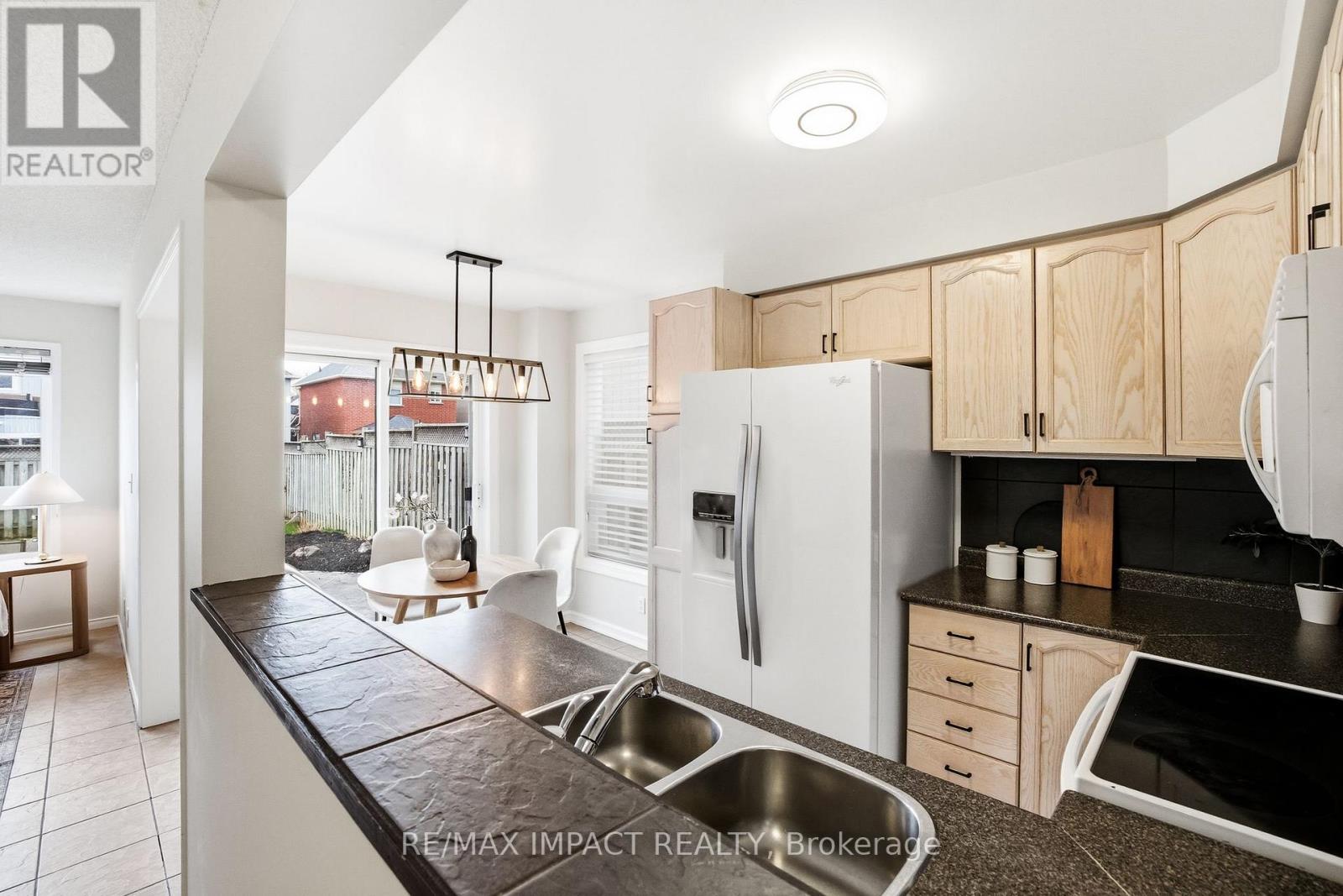 31 Shipley Avenue, Clarington (Newcastle), Ontario  L1B 1M7 - Photo 17 - E13006170