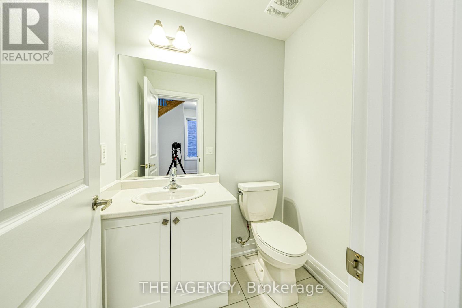 53 Butler Boulevard, Kawartha Lakes (Lindsay), Ontario  K9V 4R1 - Photo 12 - X13006120