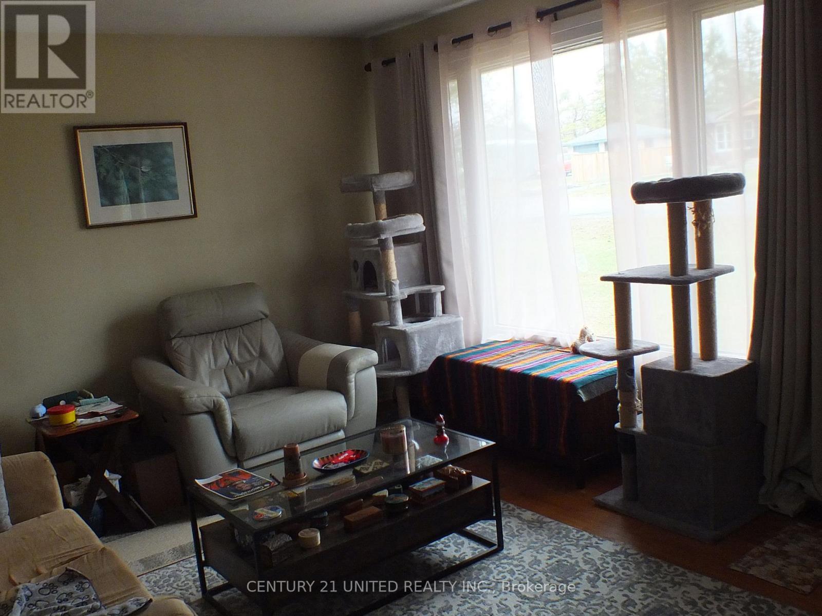 316 Leon Avenue, Selwyn, Ontario  K9L 1M1 - Photo 14 - X13006396