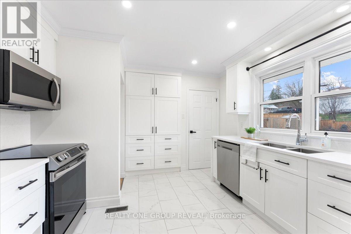 376 Bellevue Street, Peterborough (Northcrest Ward 5), Ontario  K9H 5G2 - Photo 16 - X13006334