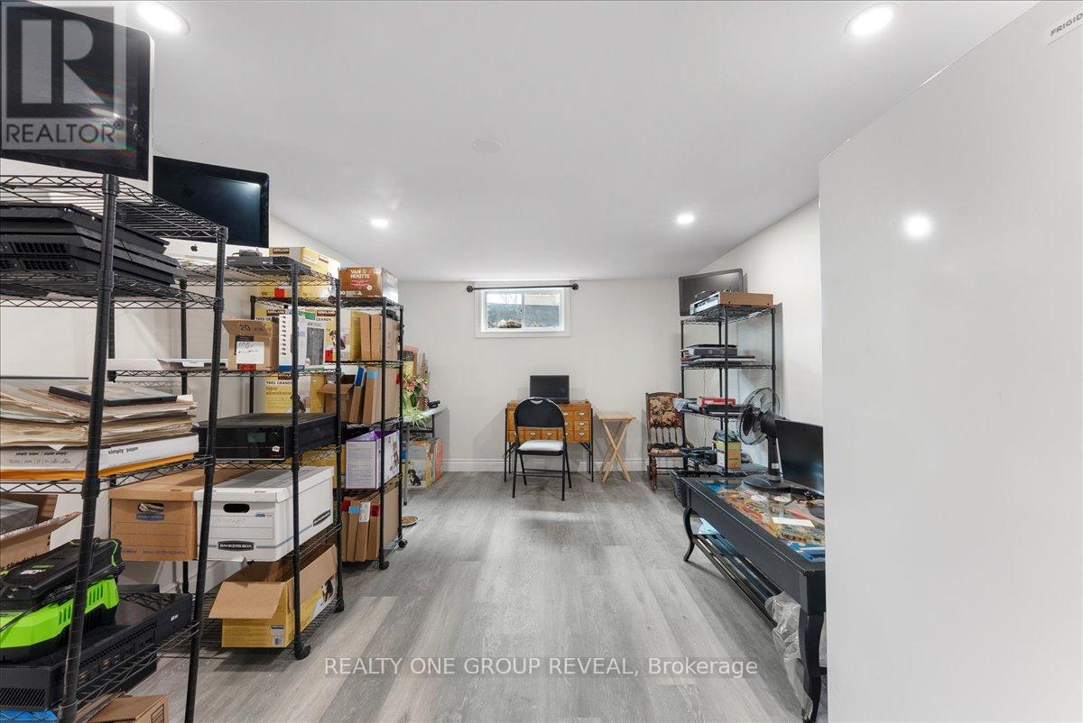 376 Bellevue Street, Peterborough (Northcrest Ward 5), Ontario  K9H 5G2 - Photo 38 - X13006334