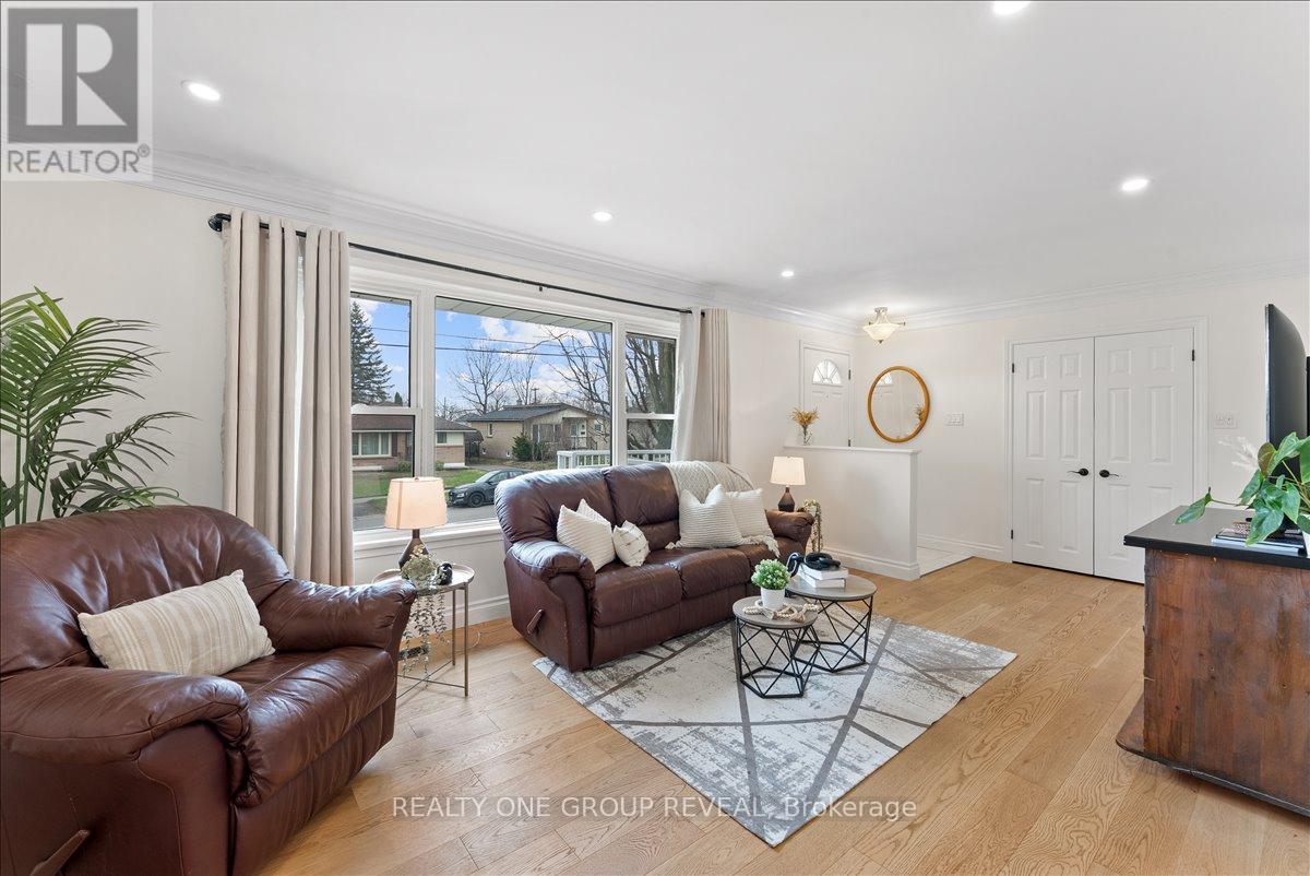 376 Bellevue Street, Peterborough (Northcrest Ward 5), Ontario  K9H 5G2 - Photo 8 - X13006334