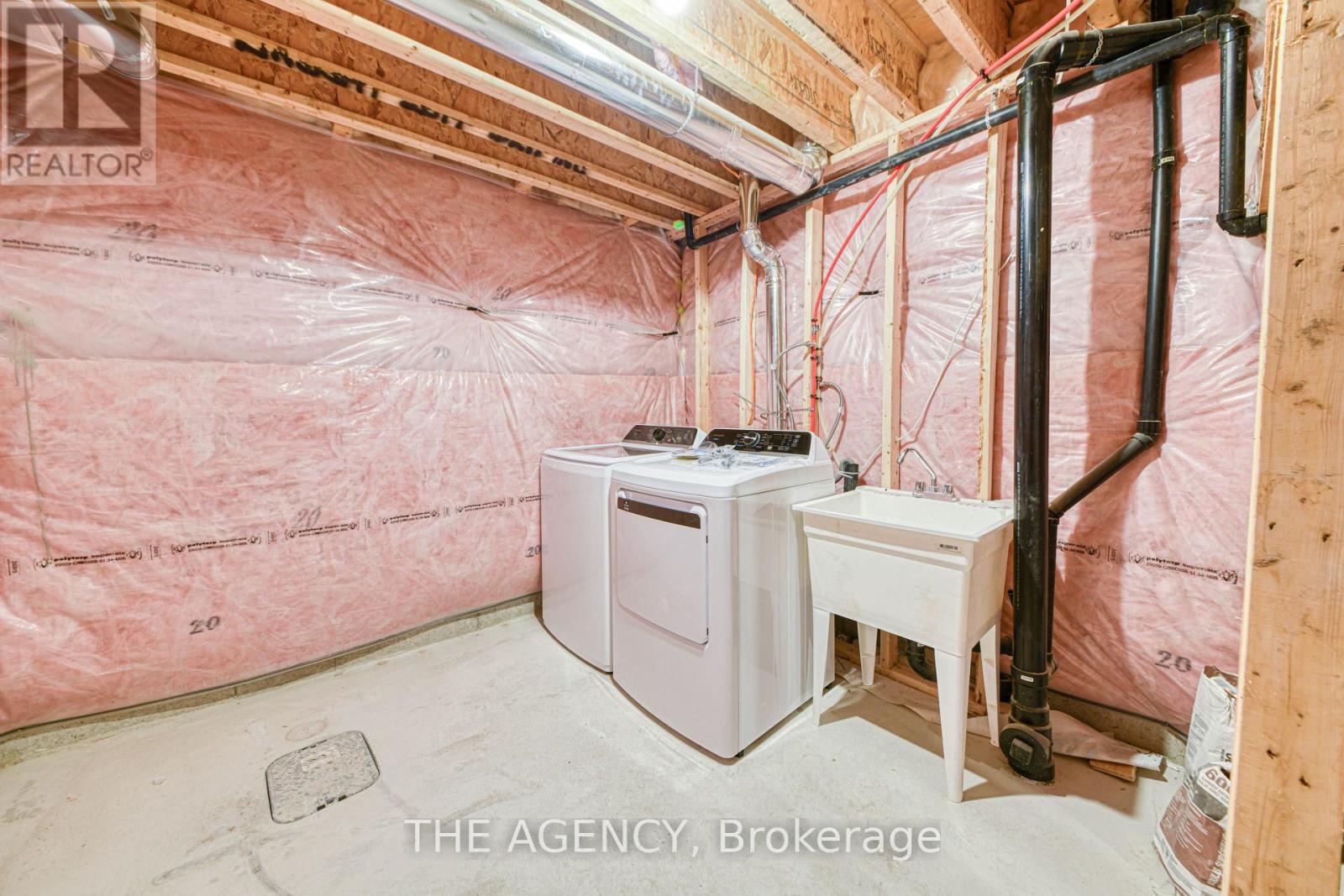 98 Butler Boulevard, Kawartha Lakes (Lindsay), Ontario  K9V 6A9 - Photo 25 - X13006364