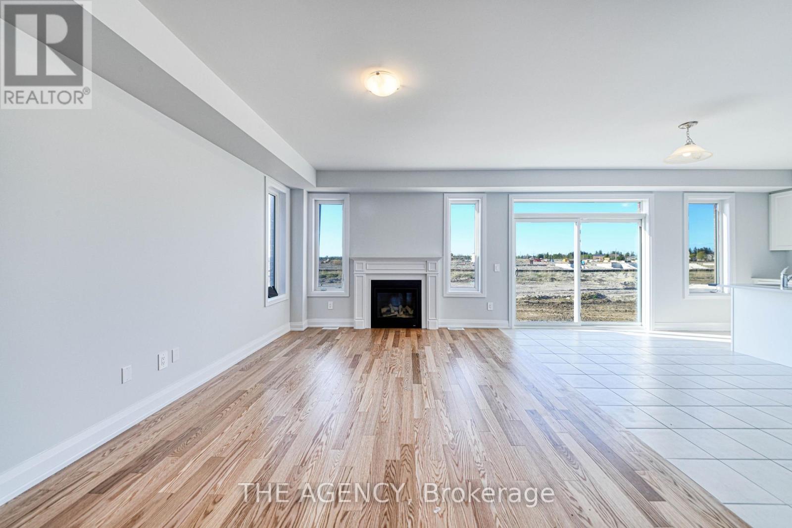 98 Butler Boulevard, Kawartha Lakes (Lindsay), Ontario  K9V 6A9 - Photo 4 - X13006364