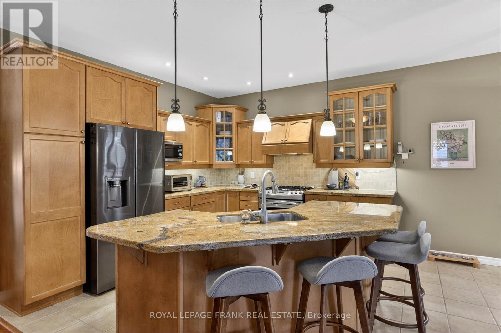 743 Fortye Drive, Peterborough (Otonabee Ward 1), Ontario  K9K 2G4 - Photo 12 - X13007154