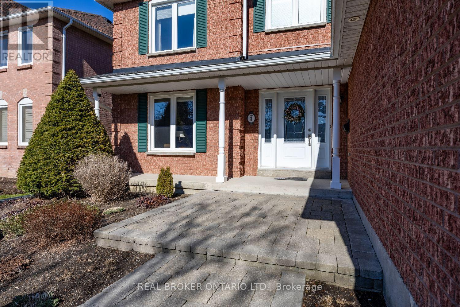 3 Remi Court, Clarington (Newcastle), Ontario  L1B 1J1 - Photo 6 - E13007898