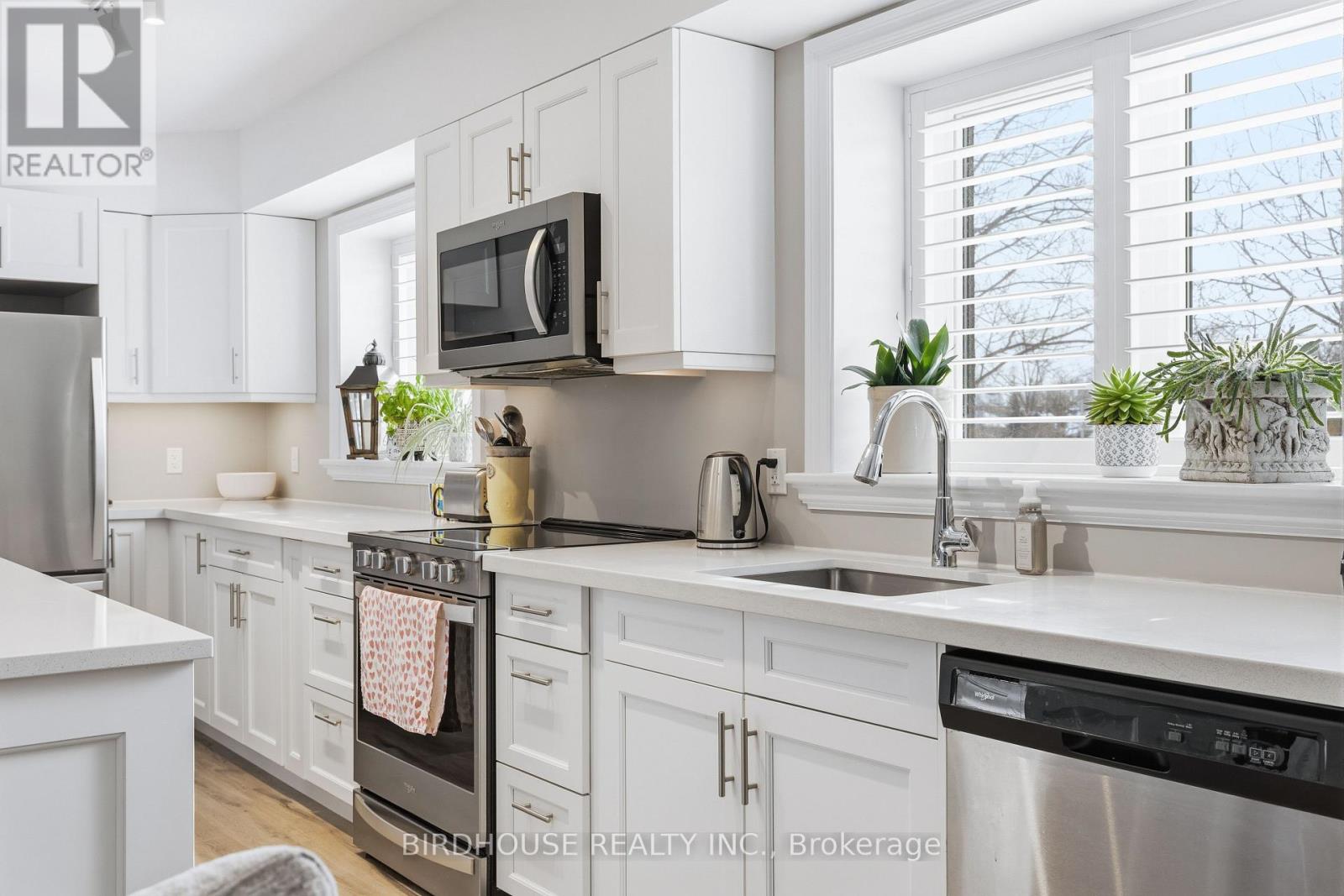 301 - 25 King Street, Kawartha Lakes (Lindsay), Ontario  K9V 1C4 - Photo 10 - X13008142