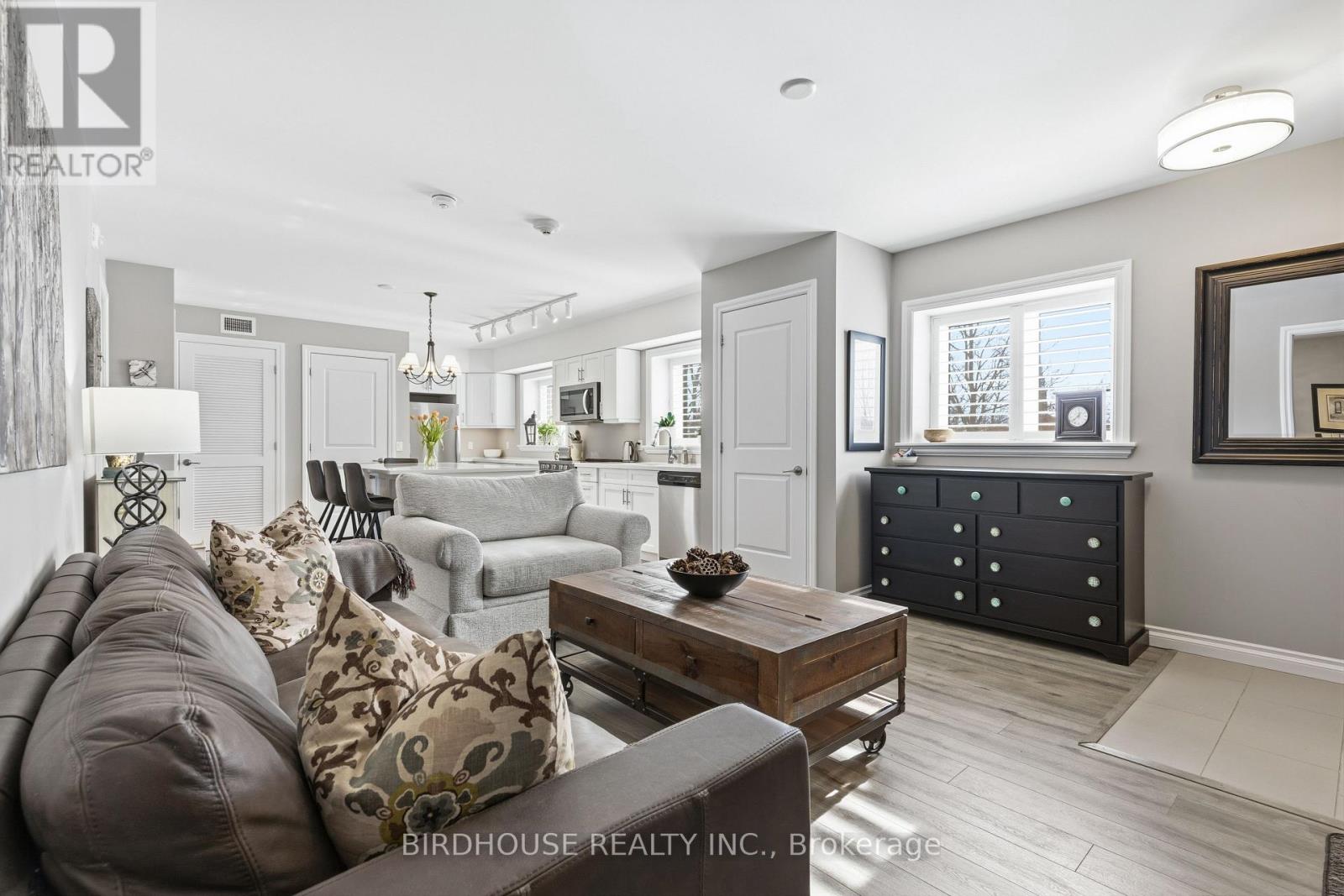 301 - 25 King Street, Kawartha Lakes (Lindsay), Ontario  K9V 1C4 - Photo 9 - X13008142