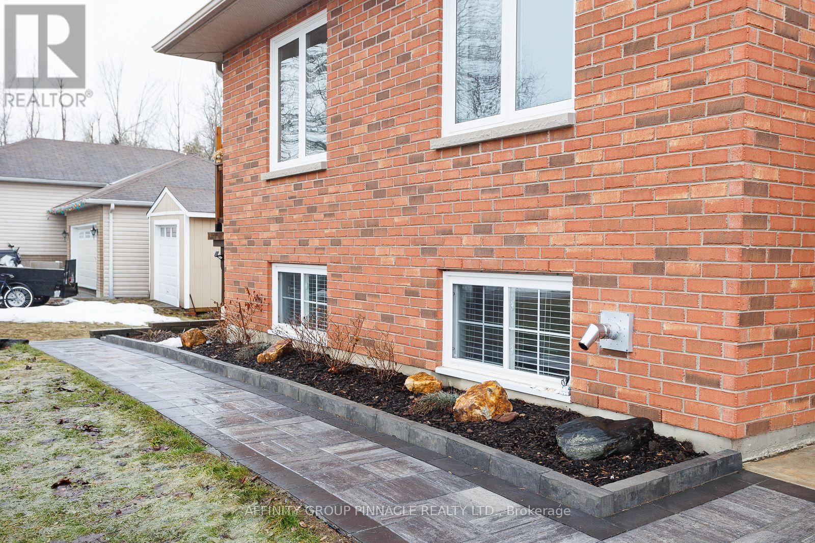 164 Wispi Shore Road, Kawartha Lakes (Emily), Ontario  K9V 4R5 - Photo 3 - X13008282