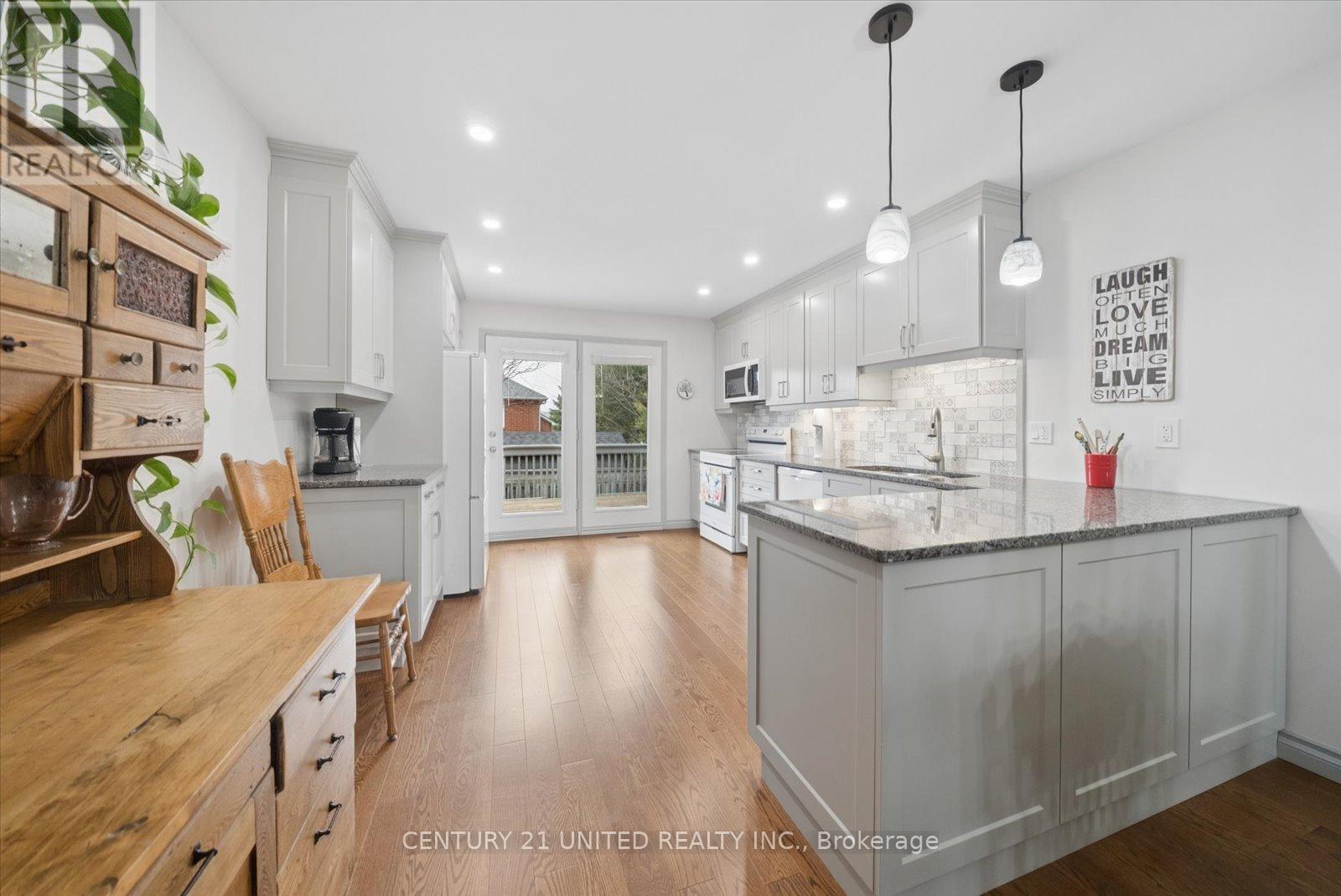 1612 Glenforest Boulevard, Peterborough (Monaghan Ward 2), Ontario  K9K 2J6 - Photo 12 - X13008330