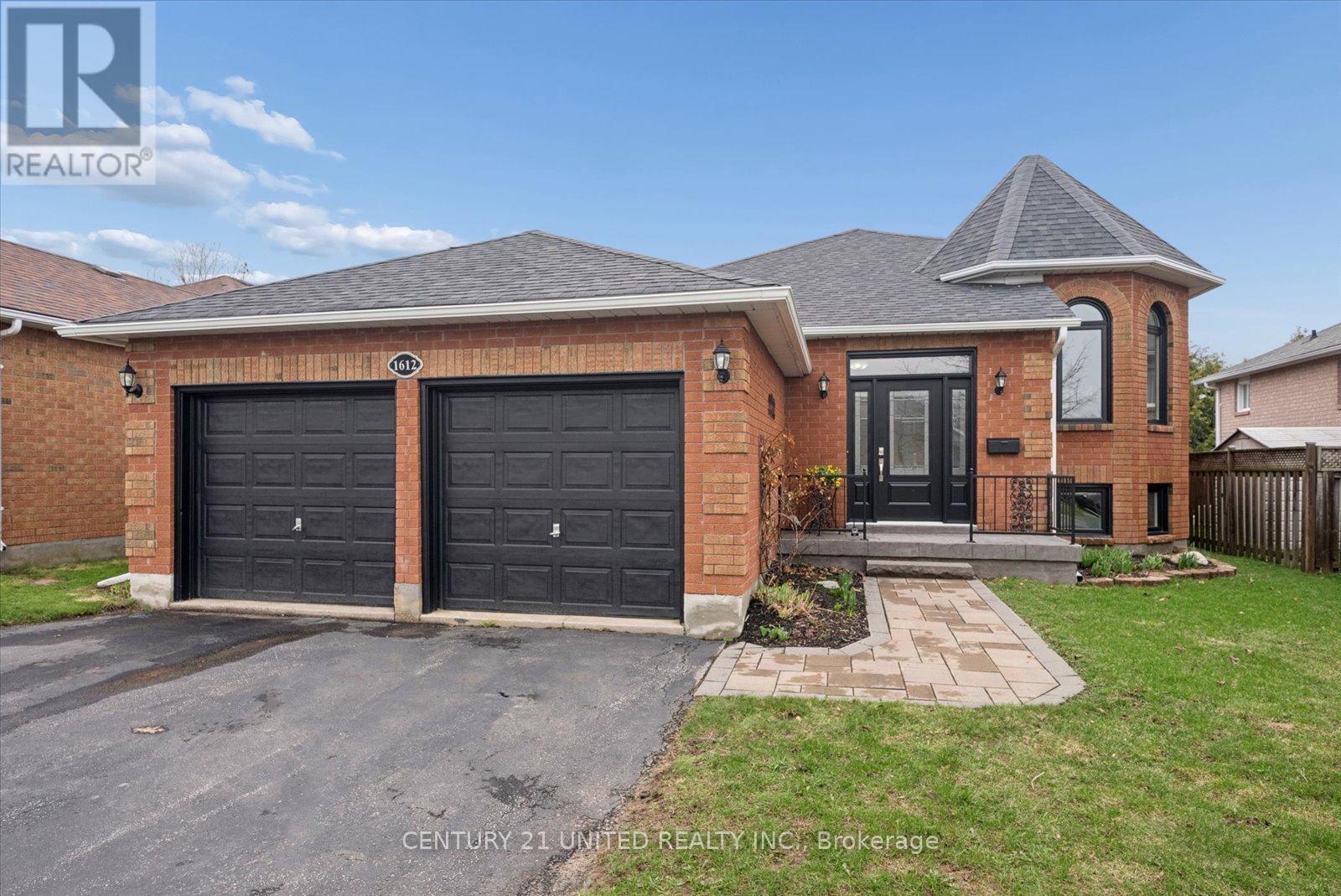 1612 Glenforest Boulevard, Peterborough (Monaghan Ward 2), Ontario  K9K 2J6 - Photo 4 - X13008330