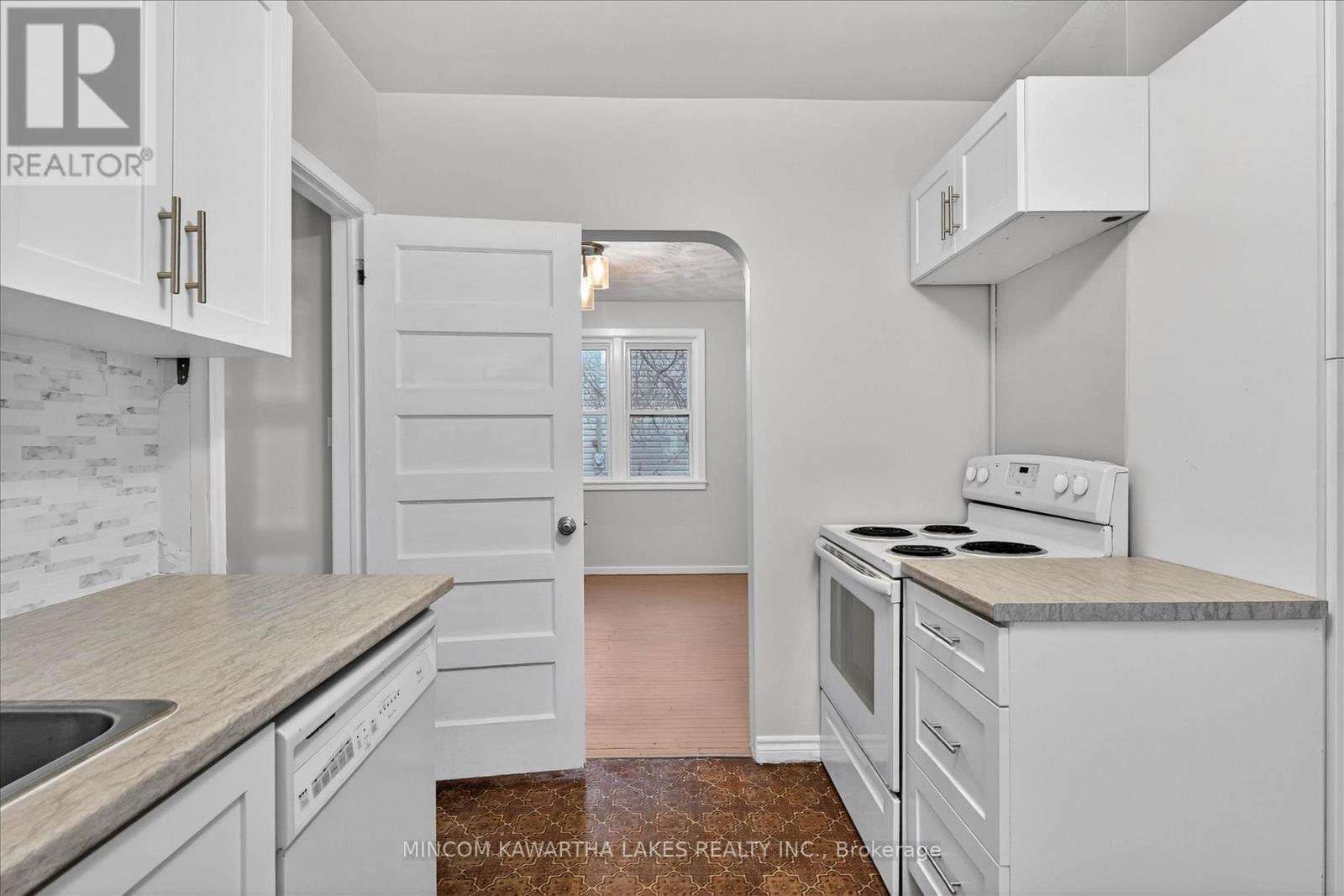 452 Hamilton Street, Peterborough (Otonabee Ward 1), Ontario  K9J 4B9 - Photo 11 - X13008352