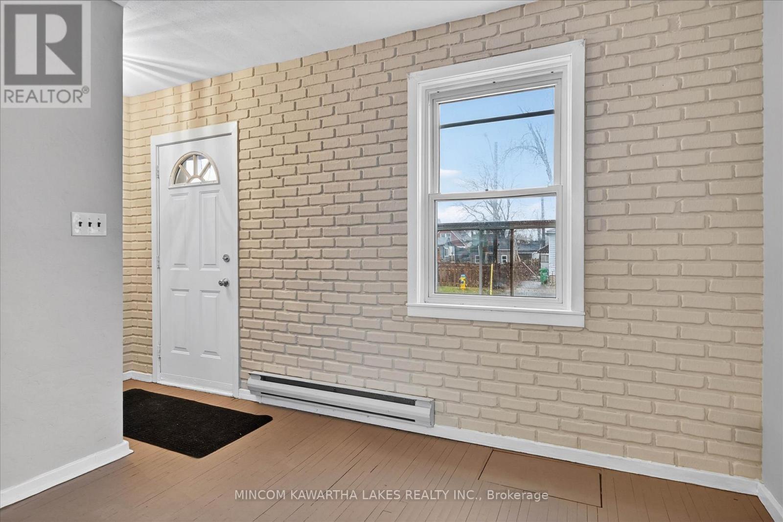 452 Hamilton Street, Peterborough (Otonabee Ward 1), Ontario  K9J 4B9 - Photo 4 - X13008352