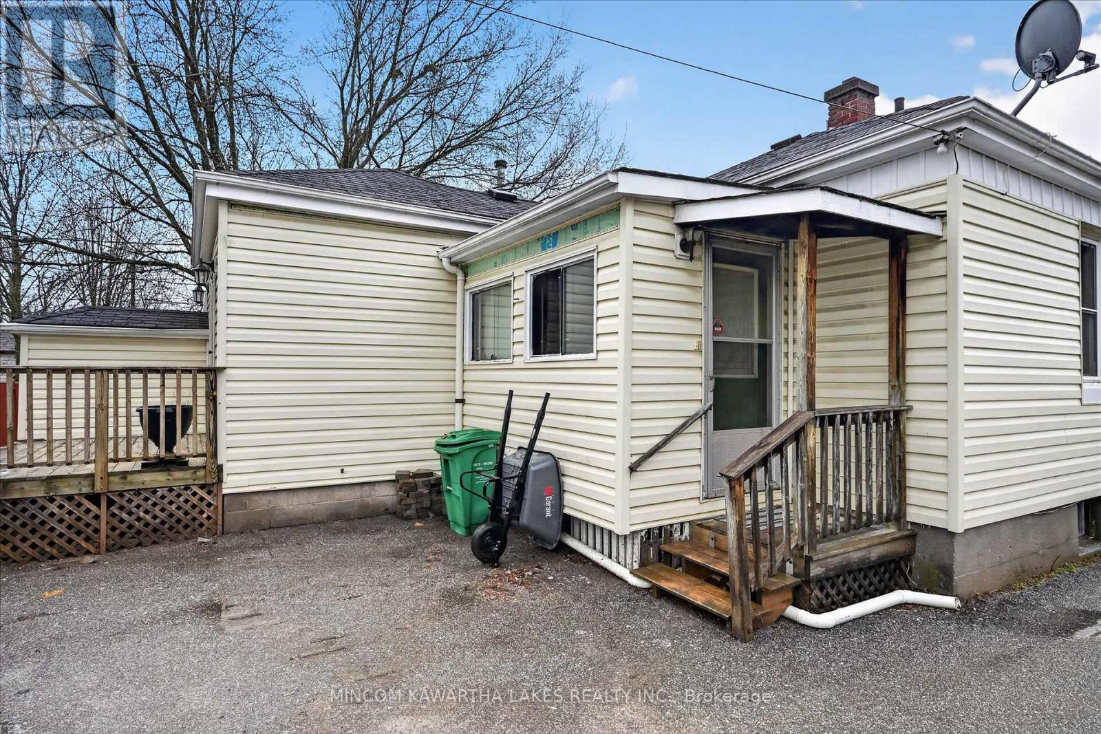 452 Hamilton Street, Peterborough (Otonabee Ward 1), Ontario  K9J 4B9 - Photo 41 - X13008352