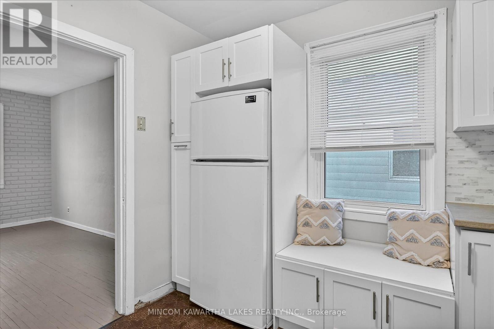 452 Hamilton Street, Peterborough (Otonabee Ward 1), Ontario  K9J 4B9 - Photo 9 - X13008352