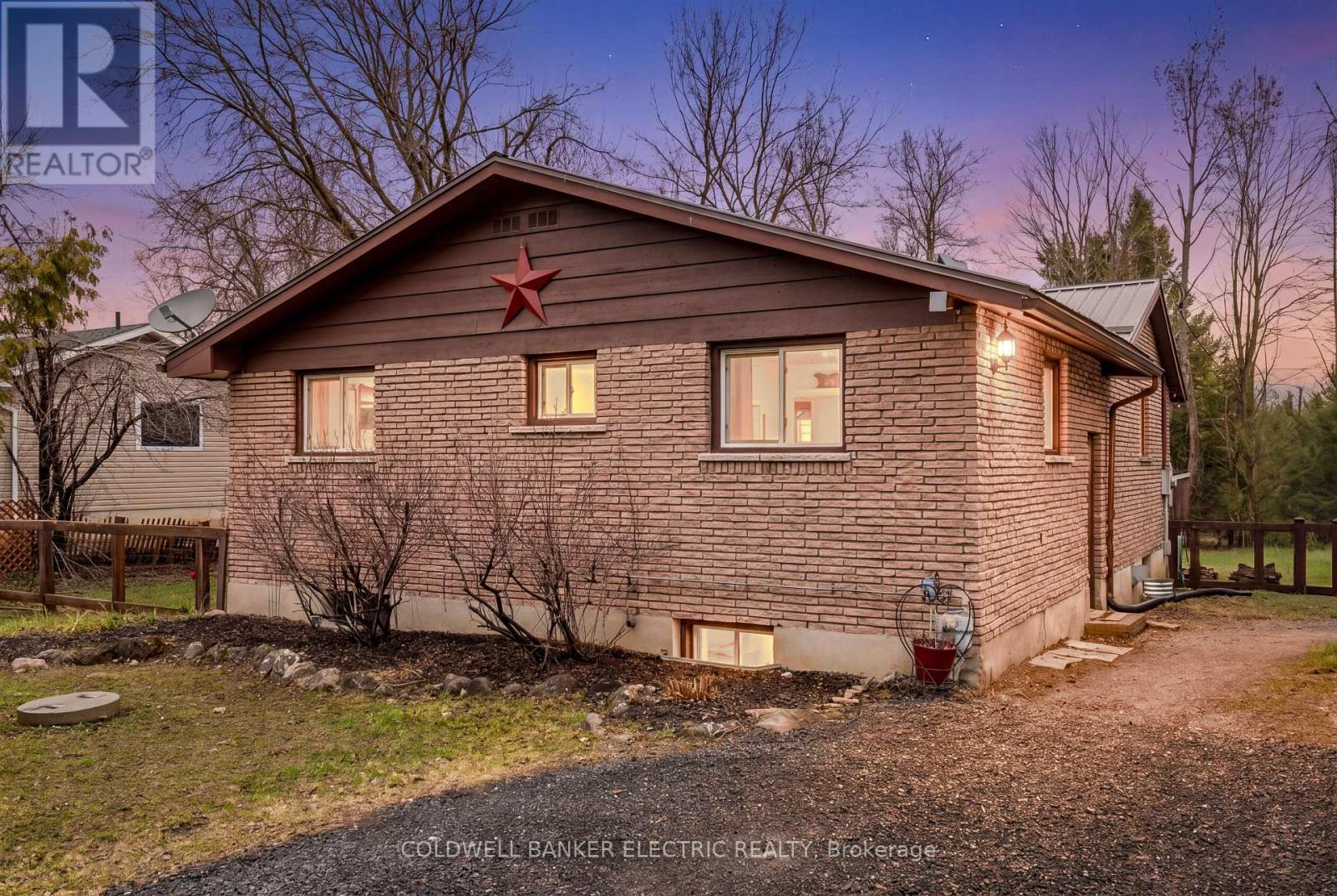 30 Woods Avenue, Kawartha Lakes (Emily), Ontario  K0L 2W0 - Photo 3 - X13008578