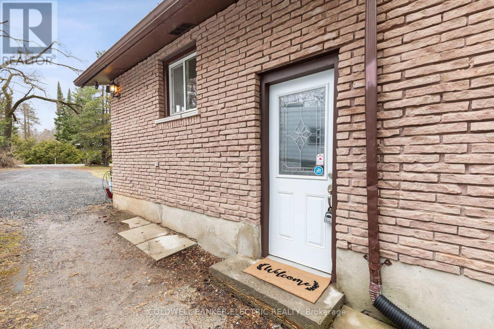 30 Woods Avenue, Kawartha Lakes (Emily), Ontario  K0L 2W0 - Photo 4 - X13008578