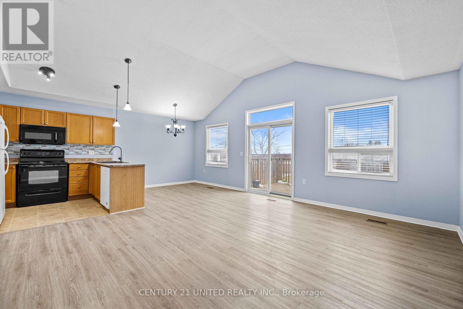 608 Clancy Crescent, Peterborough (Otonabee Ward 1), Ontario  K9K 2S2 - Photo 8 - X13008740