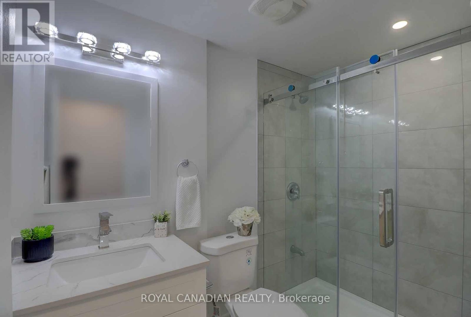 40 Doncaster Crescent, Clarington (Newcastle), Ontario  L1B 1E7 - Photo 37 - E13008662