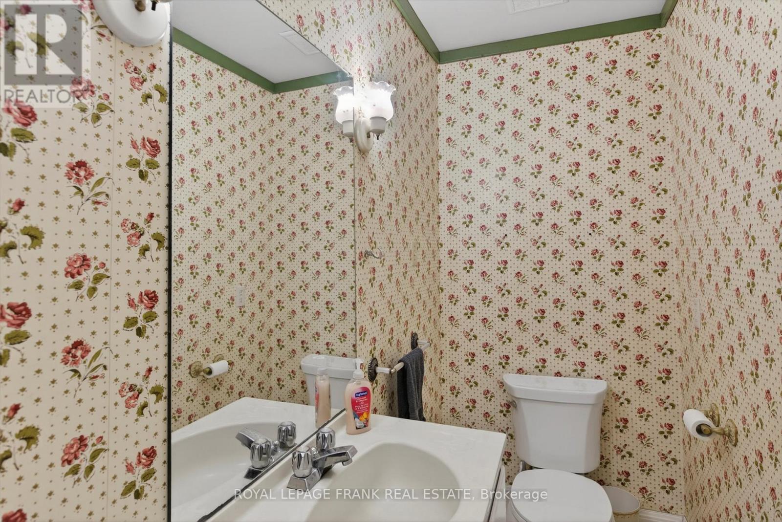 221 Geraldine Avenue, Peterborough (Northcrest Ward 5), Ontario  K9H 4V1 - Photo 18 - X13009132