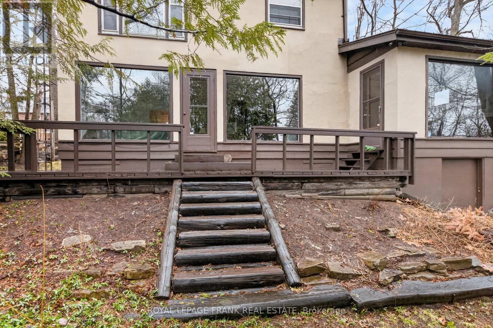 221 Geraldine Avenue, Peterborough (Northcrest Ward 5), Ontario  K9H 4V1 - Photo 40 - X13009132