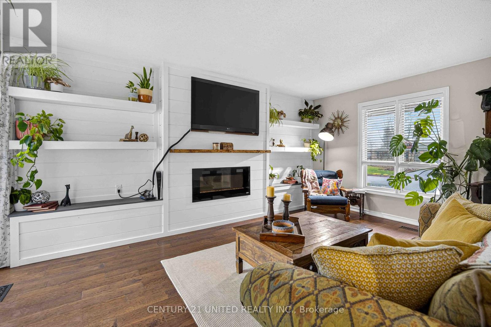 2 Rogers Road, Kawartha Lakes (Lindsay), Ontario  K9V 5C3 - Photo 7 - X13009366