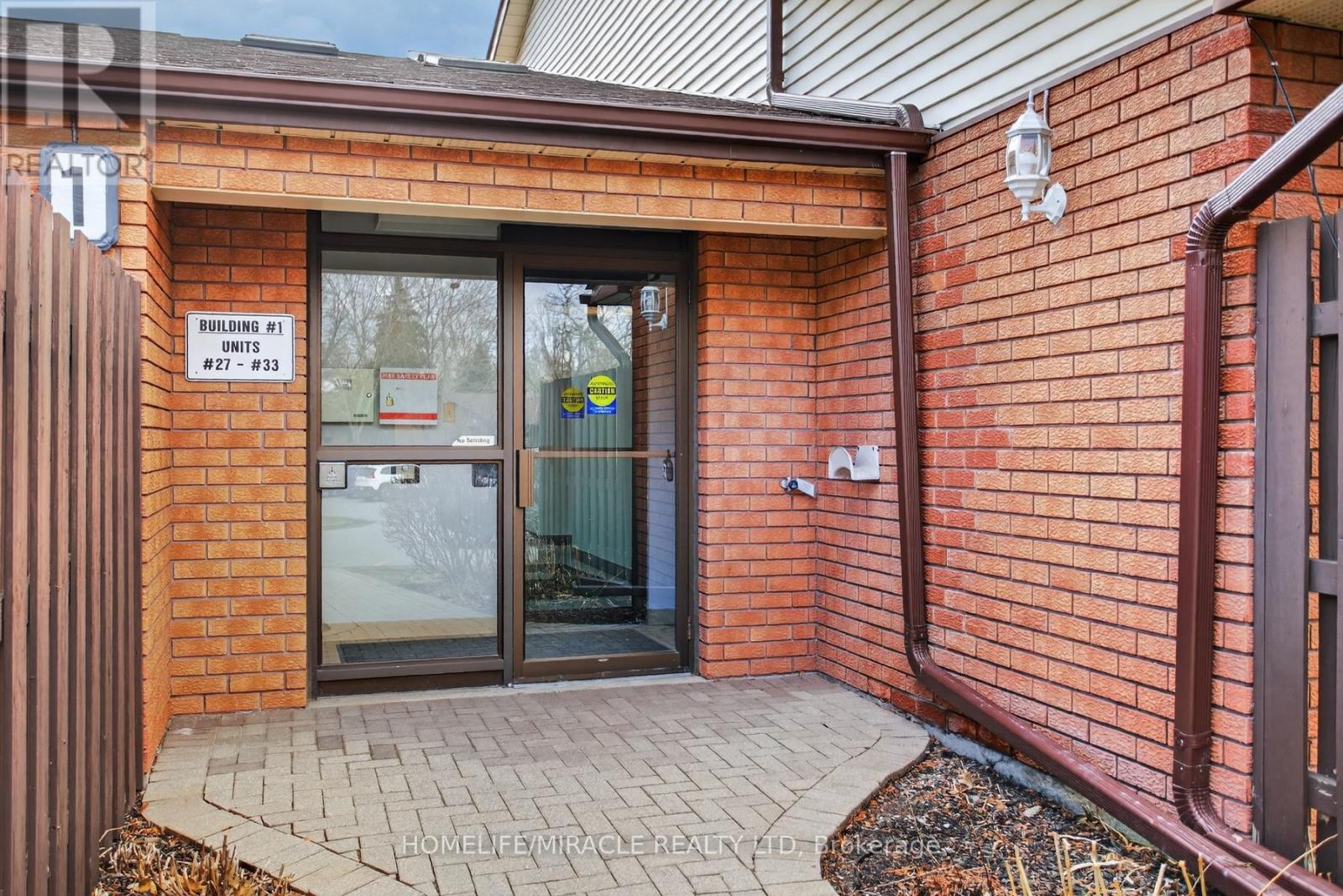 32 - 36 Champlain Crescent, Peterborough (Northcrest Ward 5), Ontario  K9L 1T1 - Photo 4 - X13009522