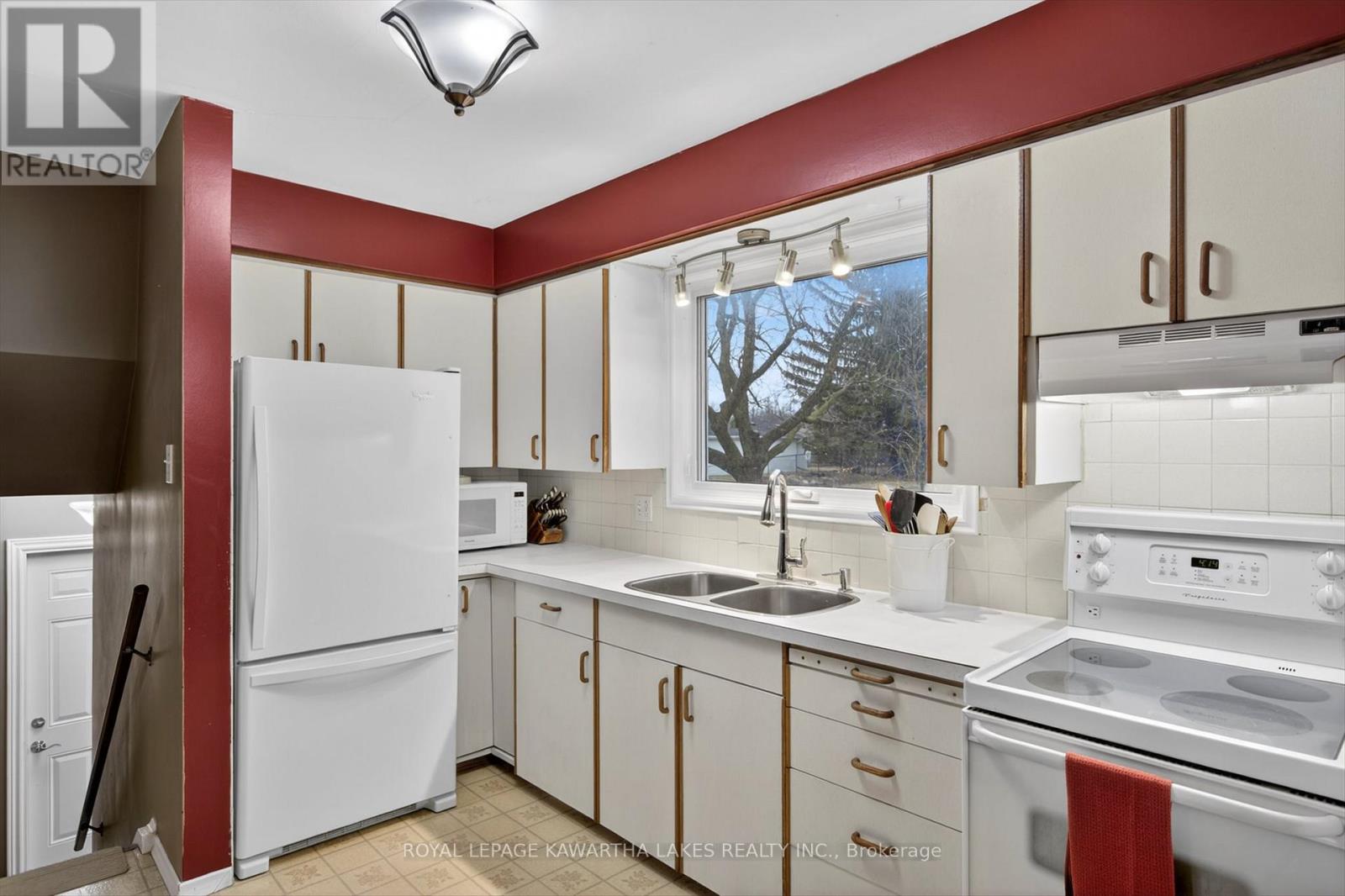 133 Elgin Street, Kawartha Lakes (Lindsay), Ontario  K9V 3X1 - Photo 13 - X13010726