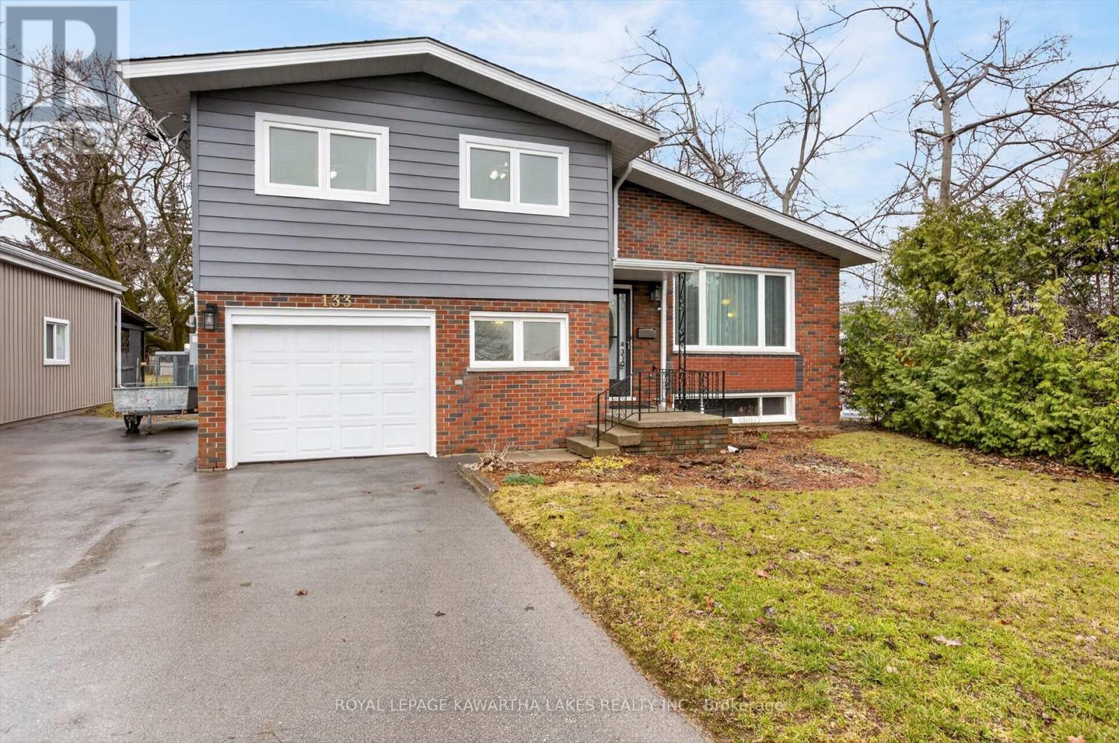 133 Elgin Street, Kawartha Lakes (Lindsay), Ontario  K9V 3X1 - Photo 2 - X13010726