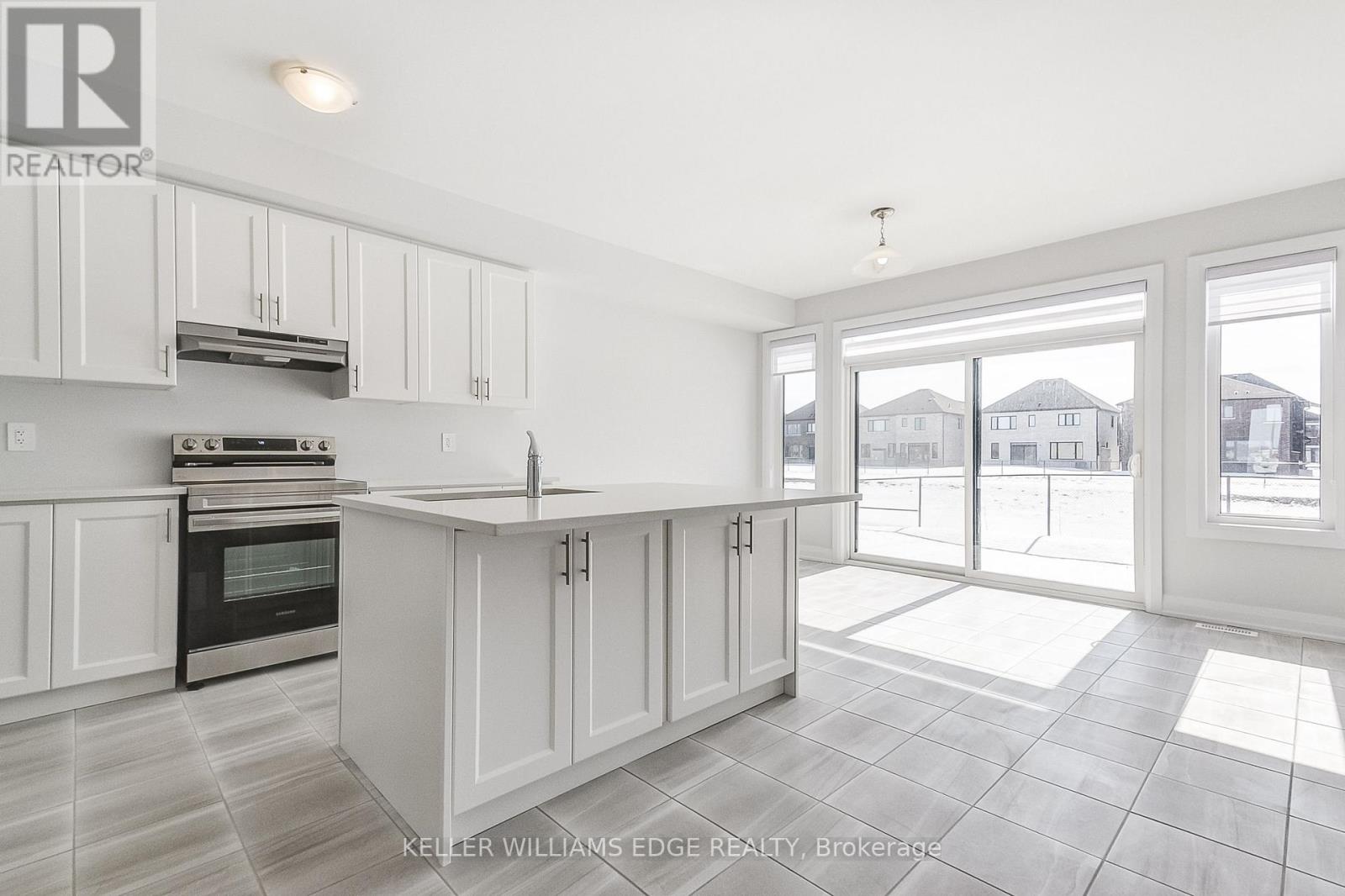 35 Walters Street, Kawartha Lakes (Lindsay), Ontario  K9V 0S2 - Photo 7 - X13010718