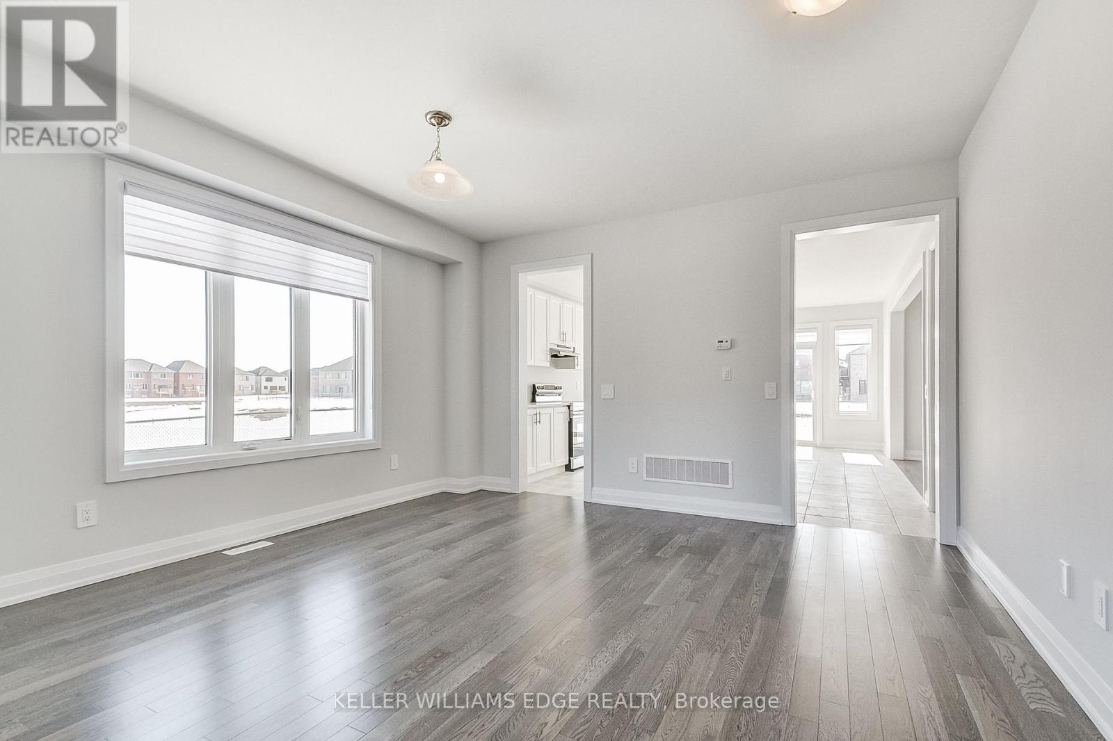 35 Walters Street, Kawartha Lakes (Lindsay), Ontario  K9V 0S2 - Photo 4 - X13010724