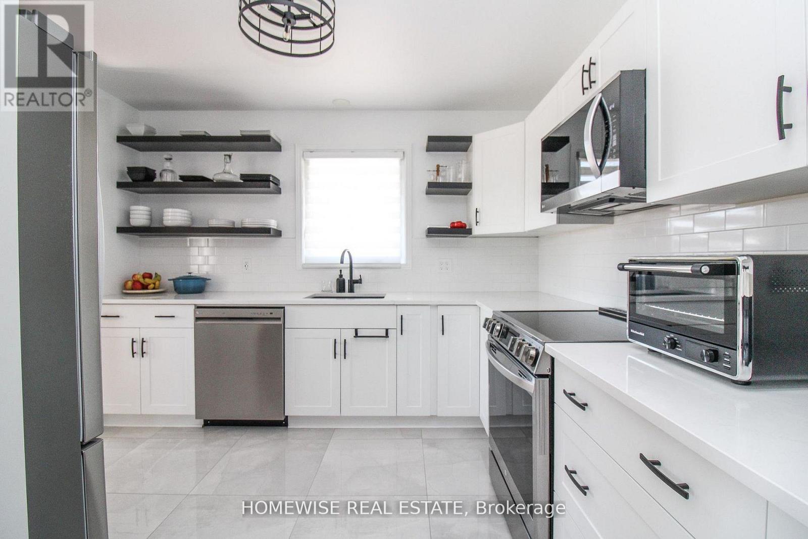 268 Spencleys Lane, Peterborough (Ashburnham Ward 4), Ontario  K9H 1S3 - Photo 3 - X13010878