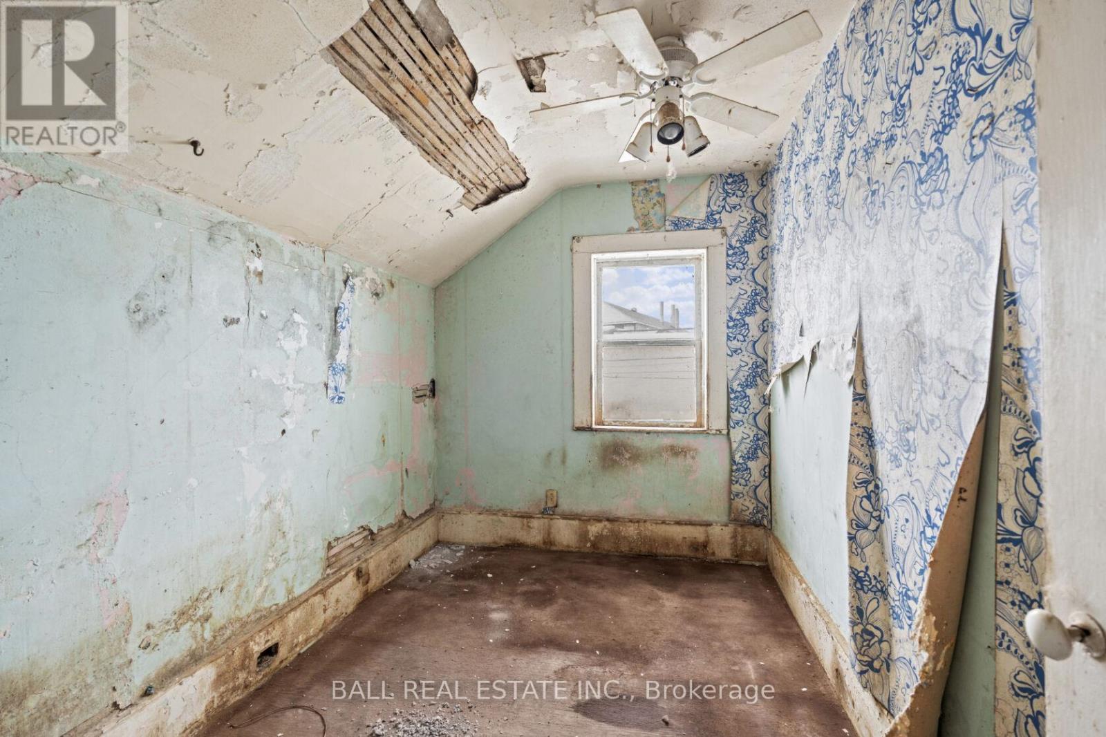 239 Lake Street, Peterborough (Town Ward 3), Ontario  K9J 2H5 - Photo 14 - X13010986