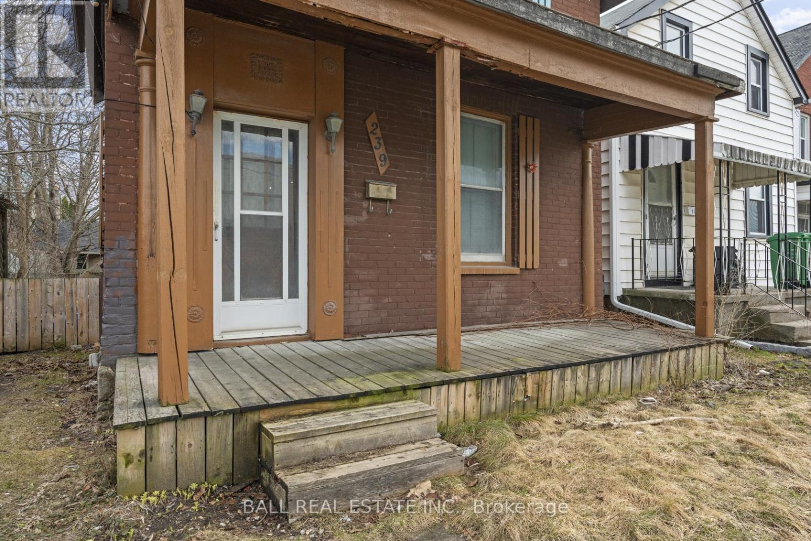 239 Lake Street, Peterborough (Town Ward 3), Ontario  K9J 2H5 - Photo 21 - X13010986