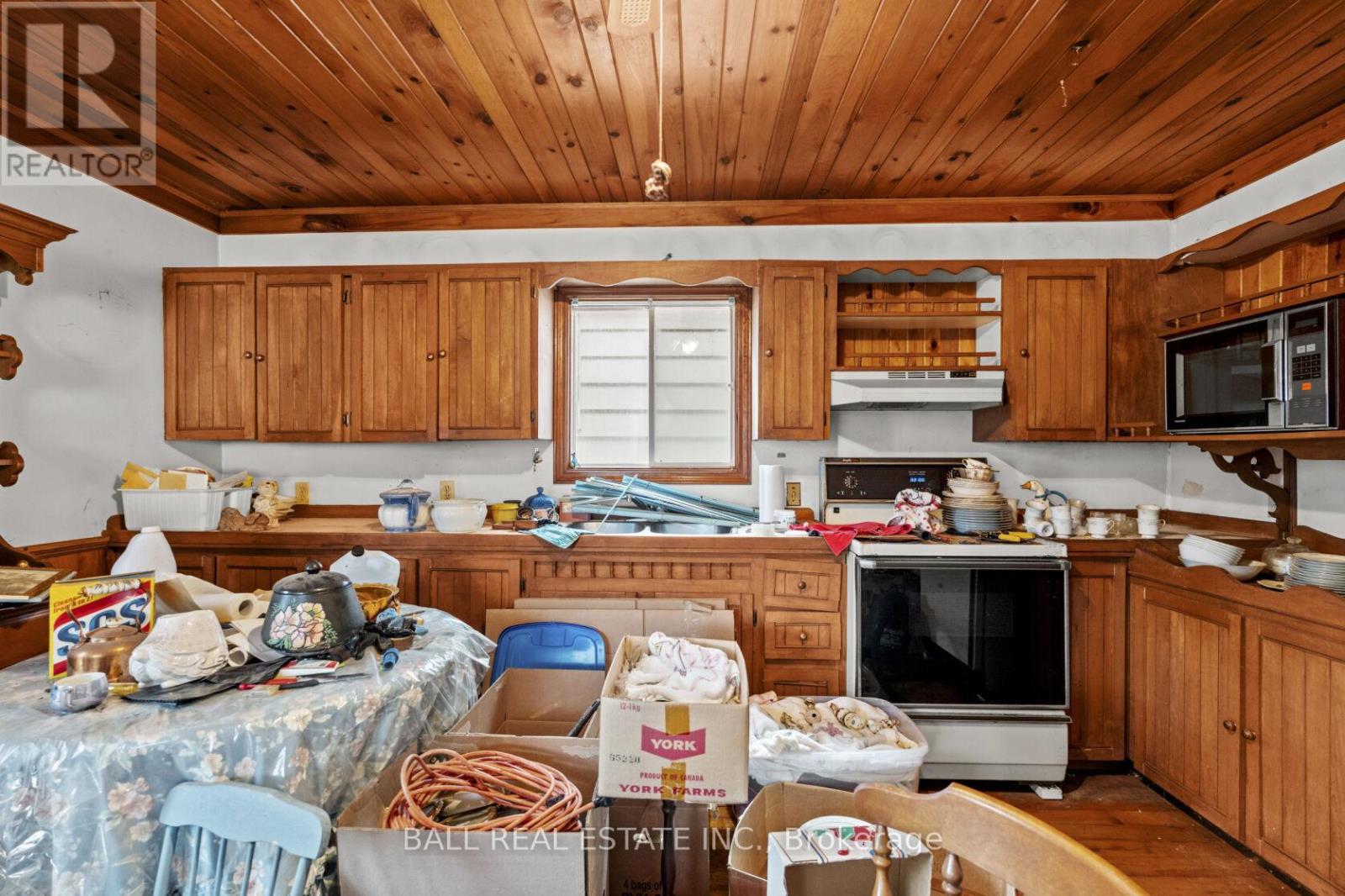 239 Lake Street, Peterborough (Town Ward 3), Ontario  K9J 2H5 - Photo 8 - X13010986