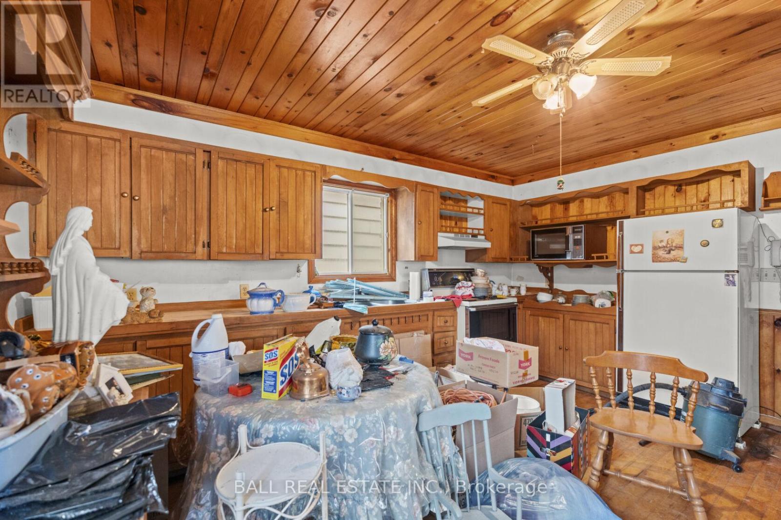 239 Lake Street, Peterborough (Town Ward 3), Ontario  K9J 2H5 - Photo 9 - X13010986