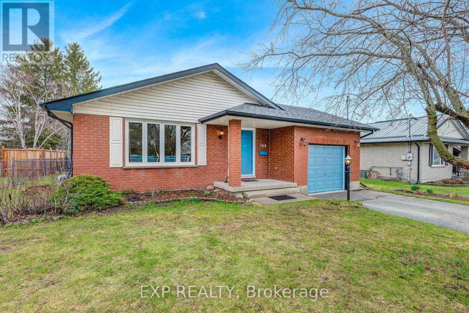 164 Colborne Street W, Kawartha Lakes (Lindsay), Ontario  K9V 5Z8 - Photo 3 - X13011016