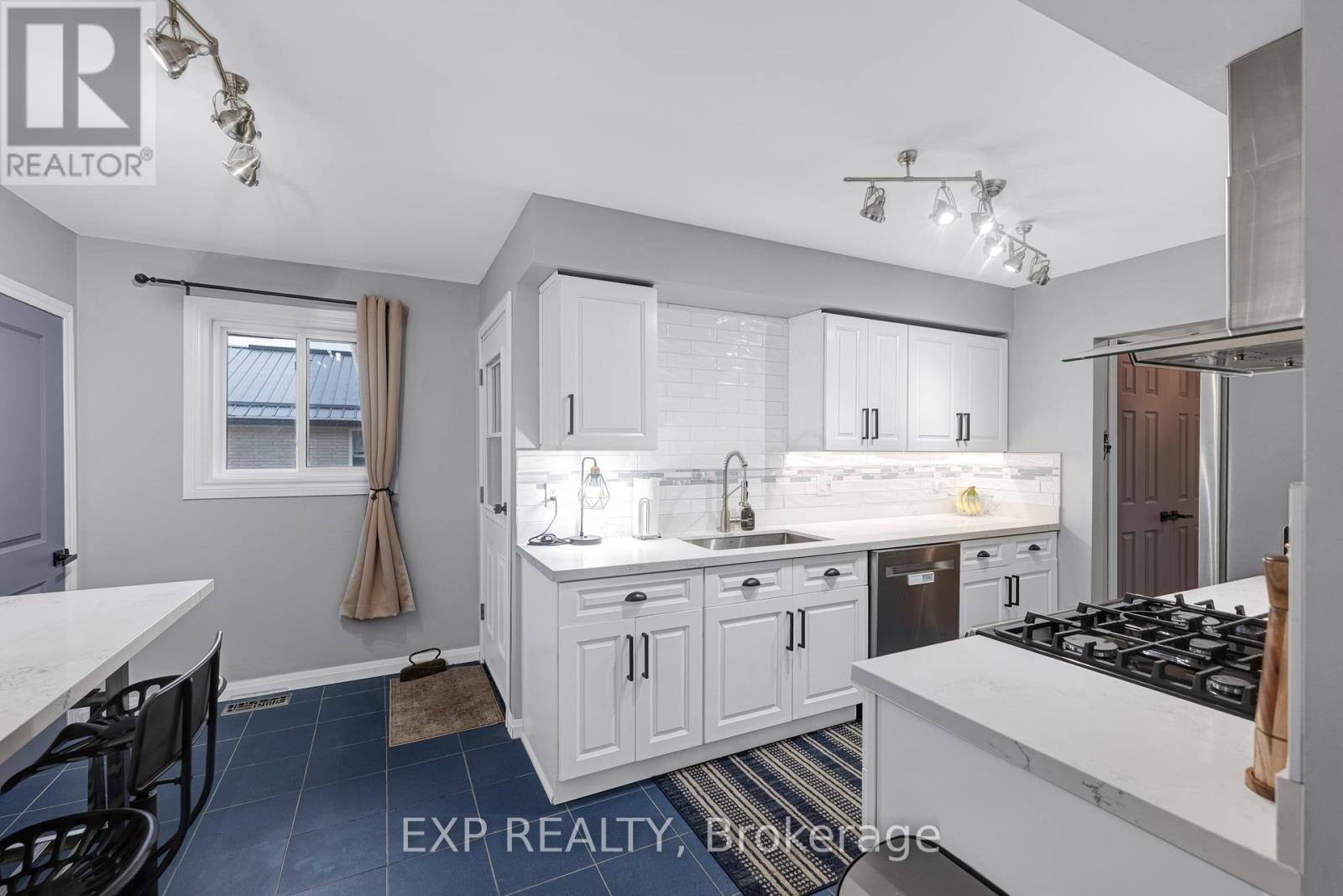 164 Colborne Street W, Kawartha Lakes (Lindsay), Ontario  K9V 5Z8 - Photo 8 - X13011016