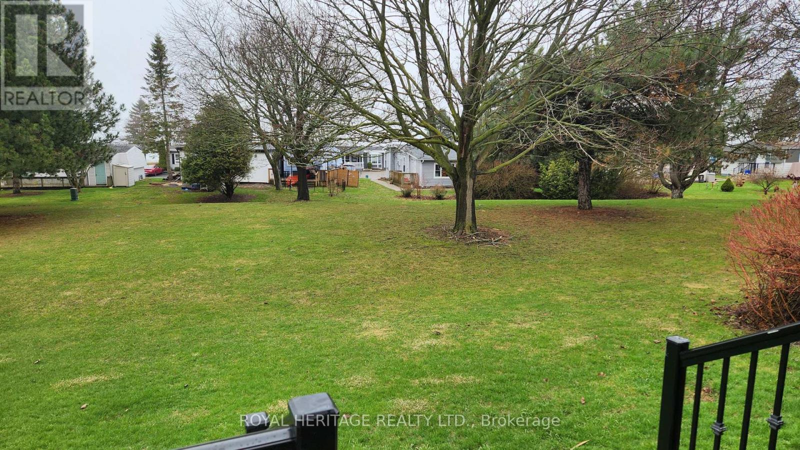 11 Heritage Lane, Clarington (Newcastle), Ontario  L1B 1A5 - Photo 30 - E13011438