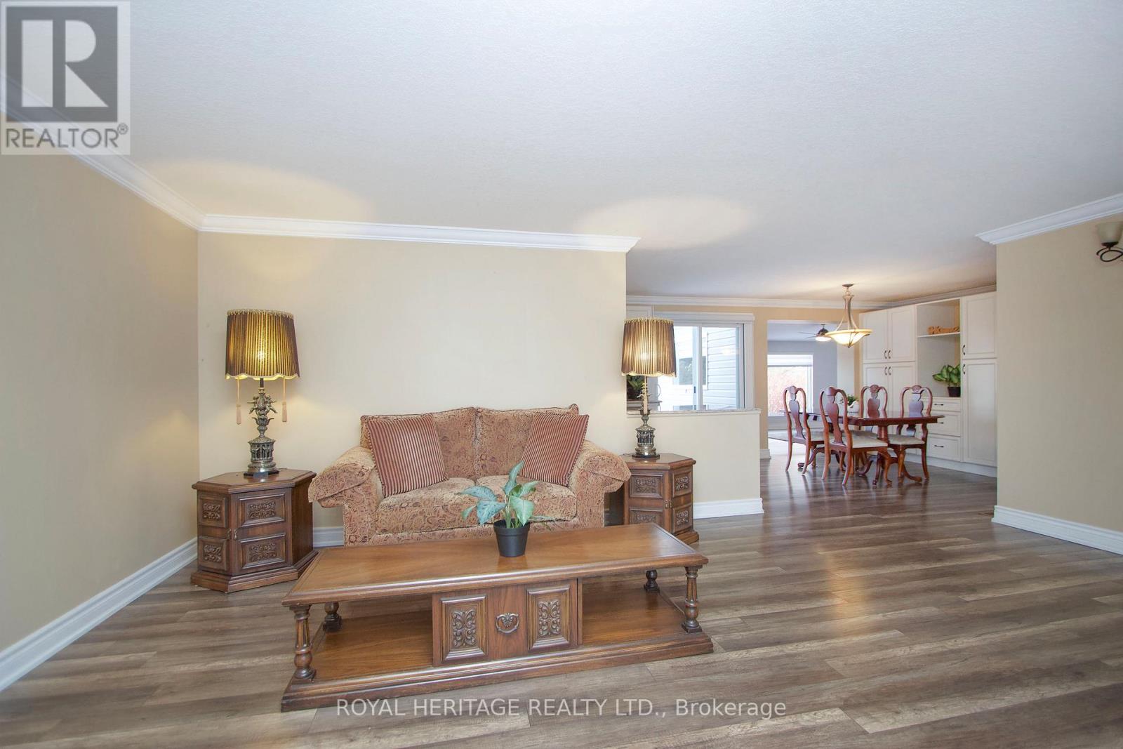 11 Heritage Lane, Clarington (Newcastle), Ontario  L1B 1A5 - Photo 6 - E13011438